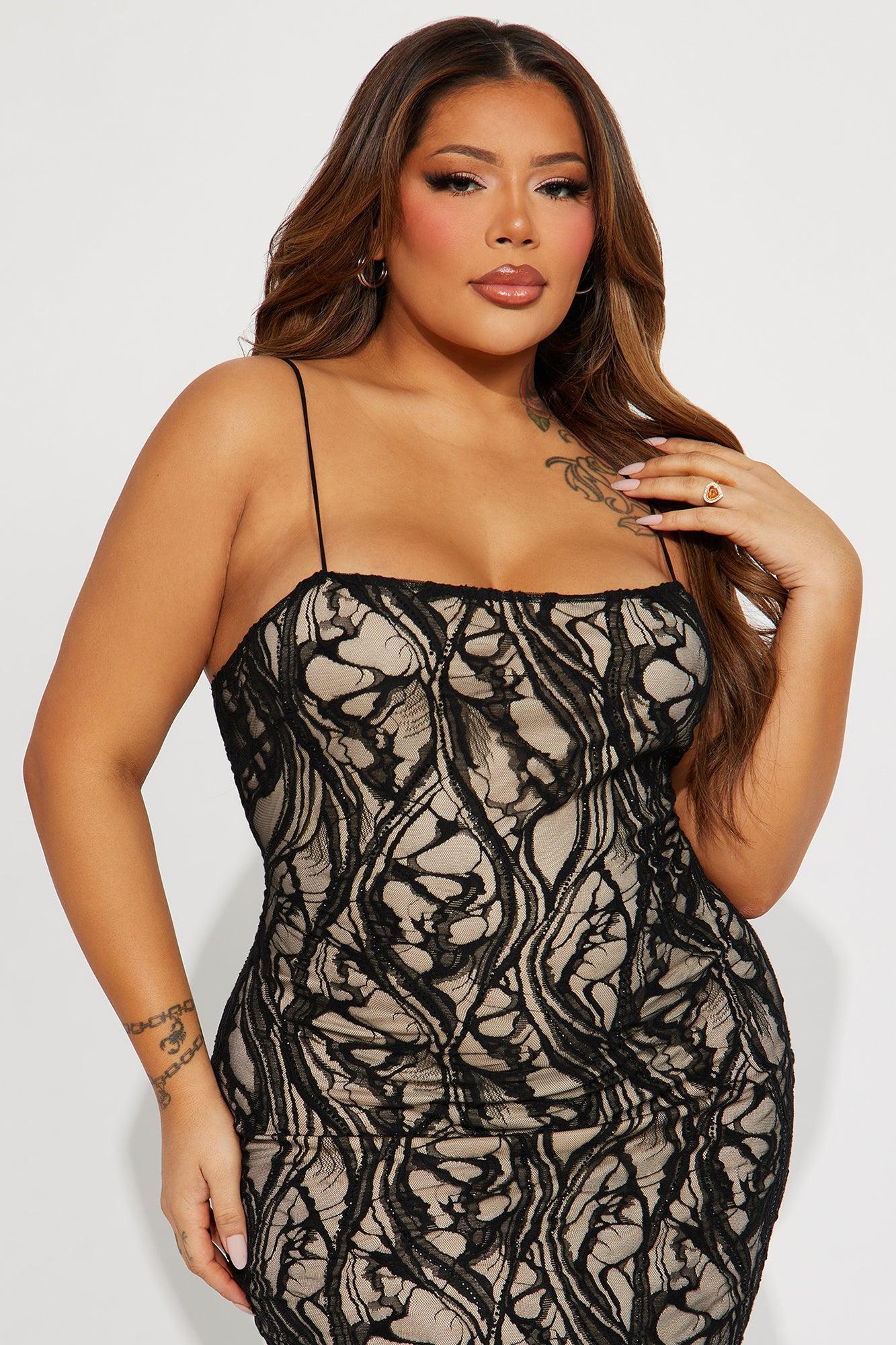 Sheer Lace Maxi Dress - Black/combo Product Image