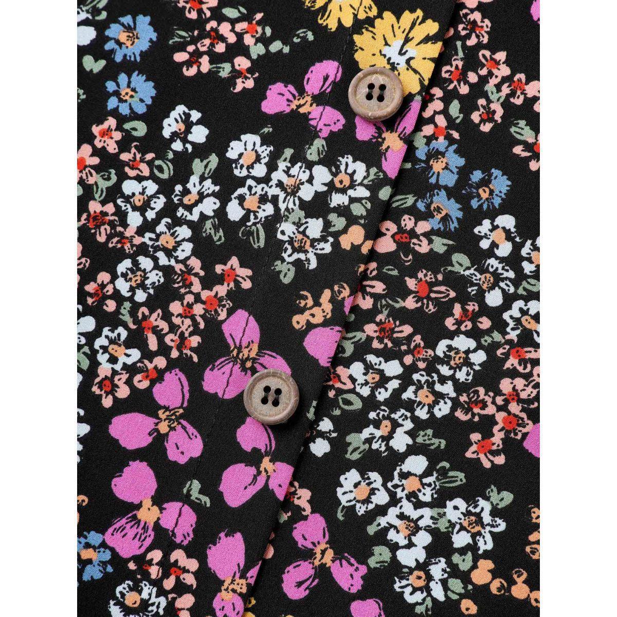 Plus Size Black Floral Print V-Neck Flowy Blouse Women Playful Short sleeve V-neck Vacation Blouses BloomChic 28/5X Product Image