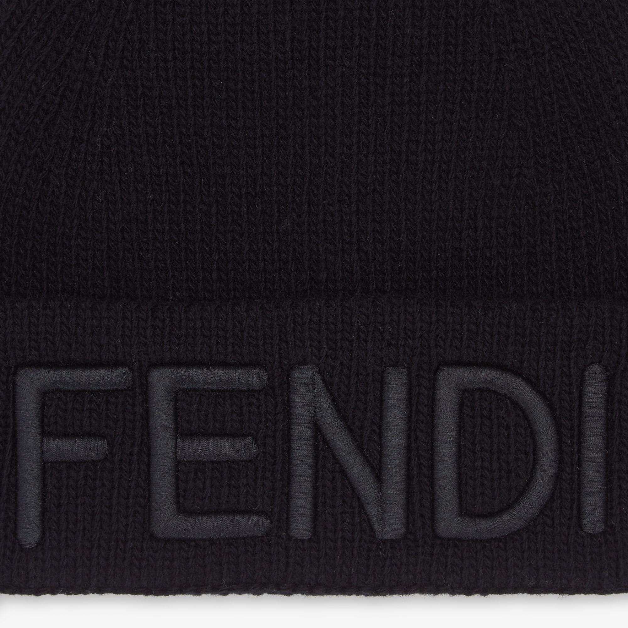 BeanieBlack wool hat Product Image