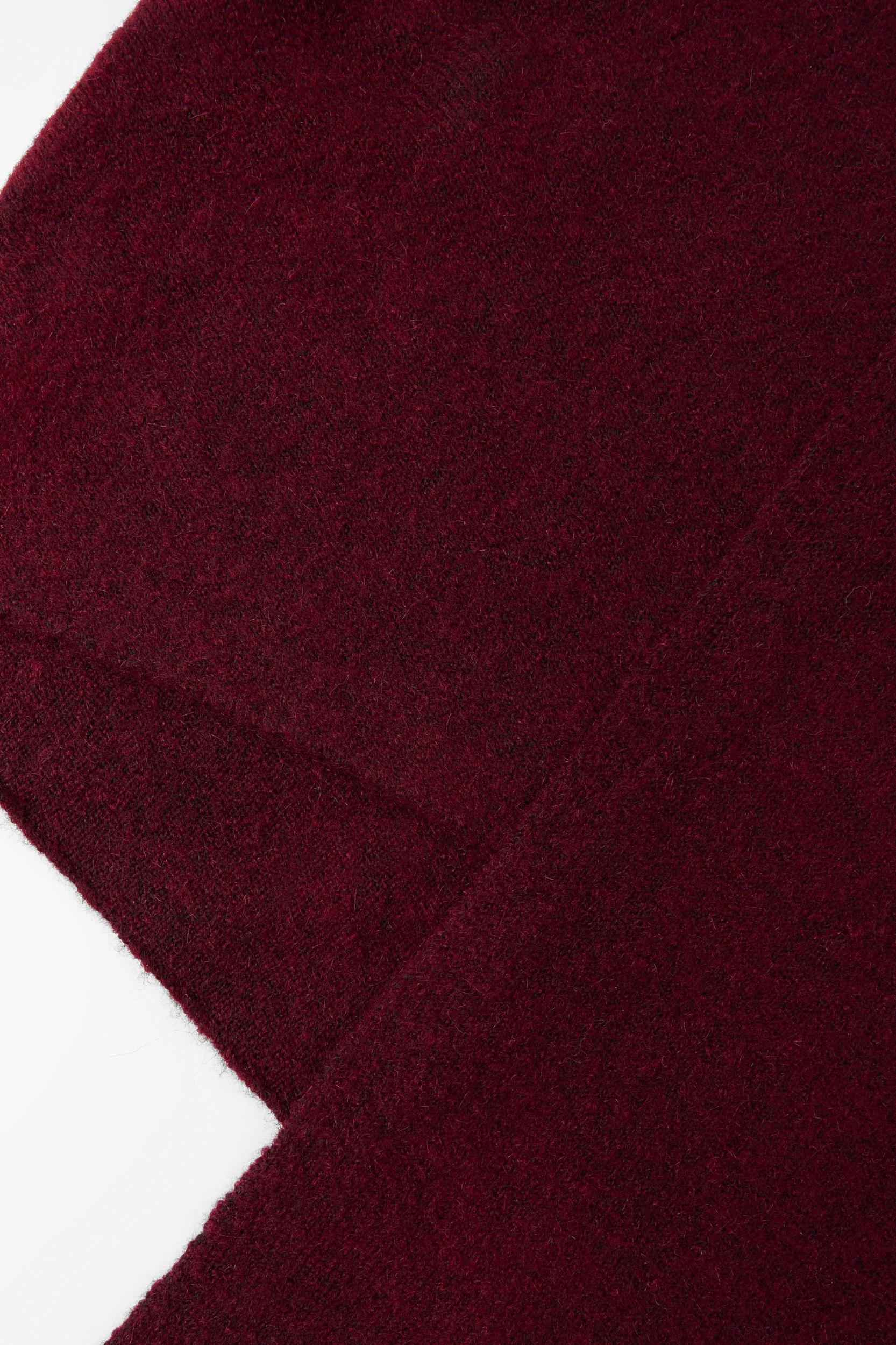 TRIANGULAR KNIT SHAWL Product Image