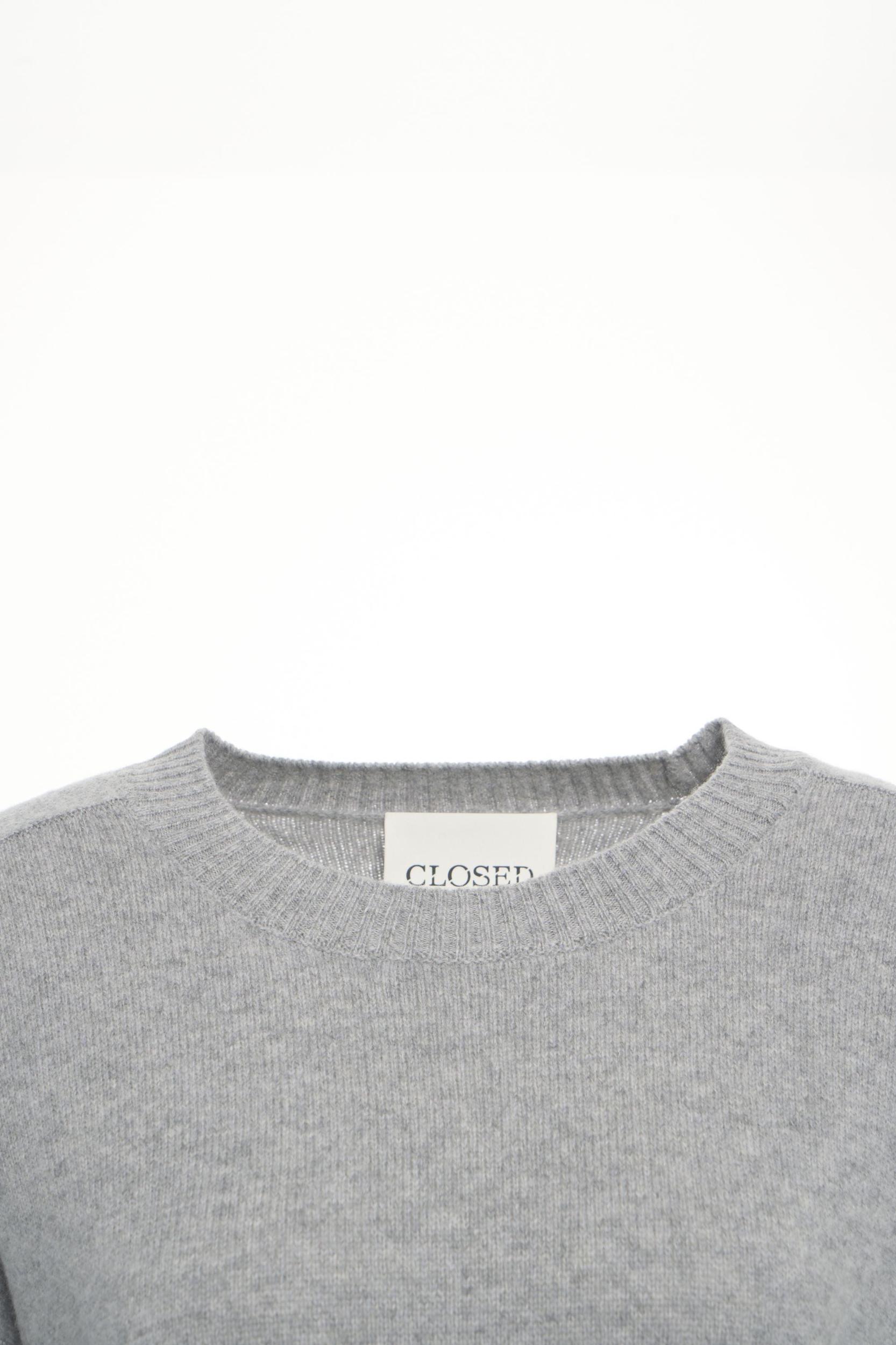 Wool crew neck sweater Product Image