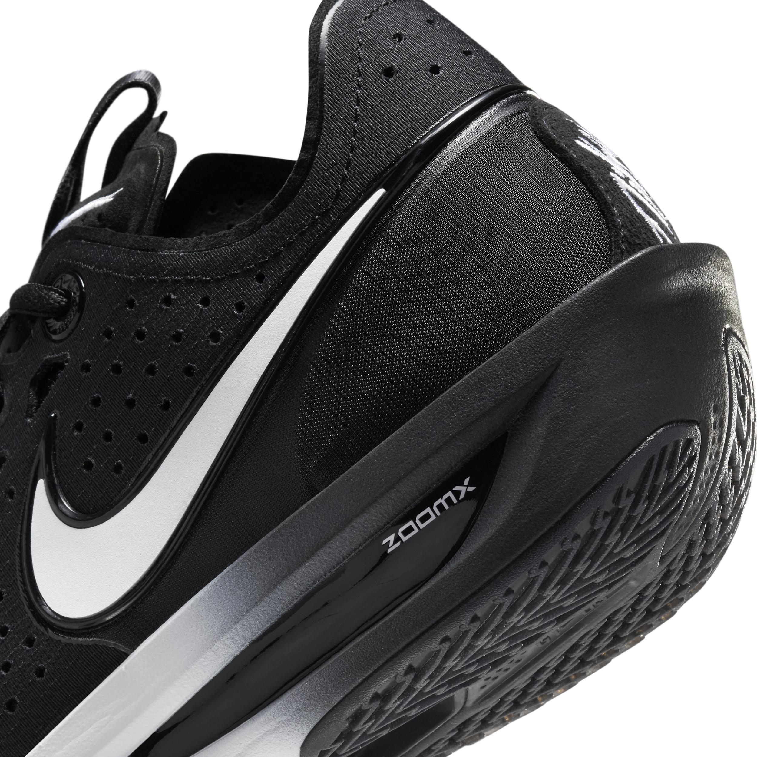 Nike Women's G.T. Cut 3 Basketball Shoes Product Image
