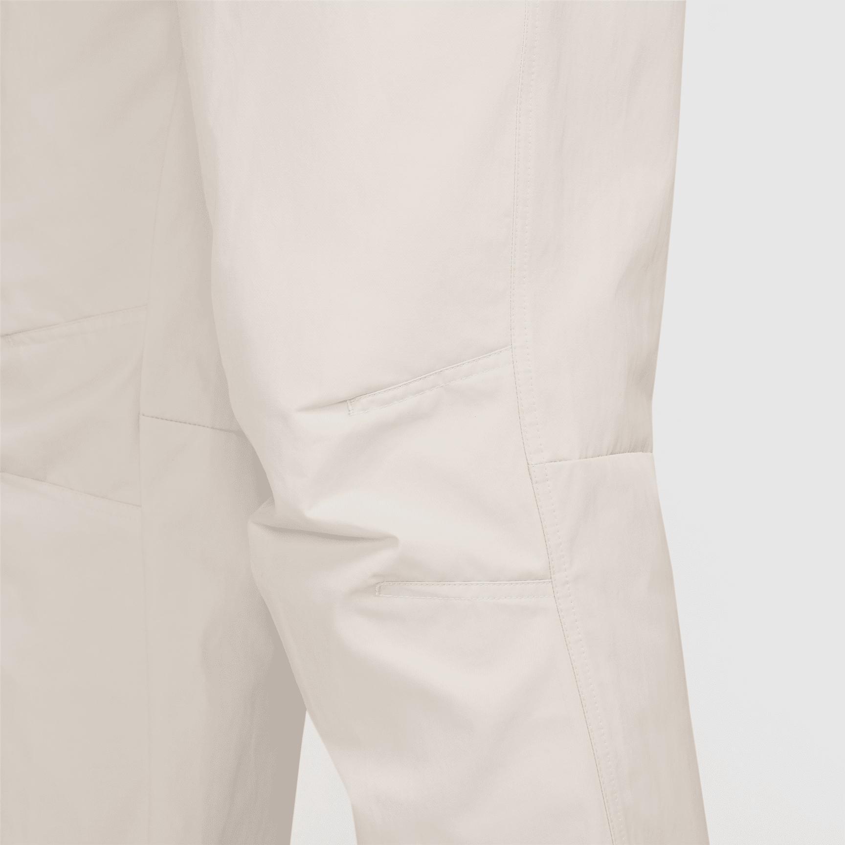 Nike Mens Tech Woven Pants | FZ0710-104 Product Image