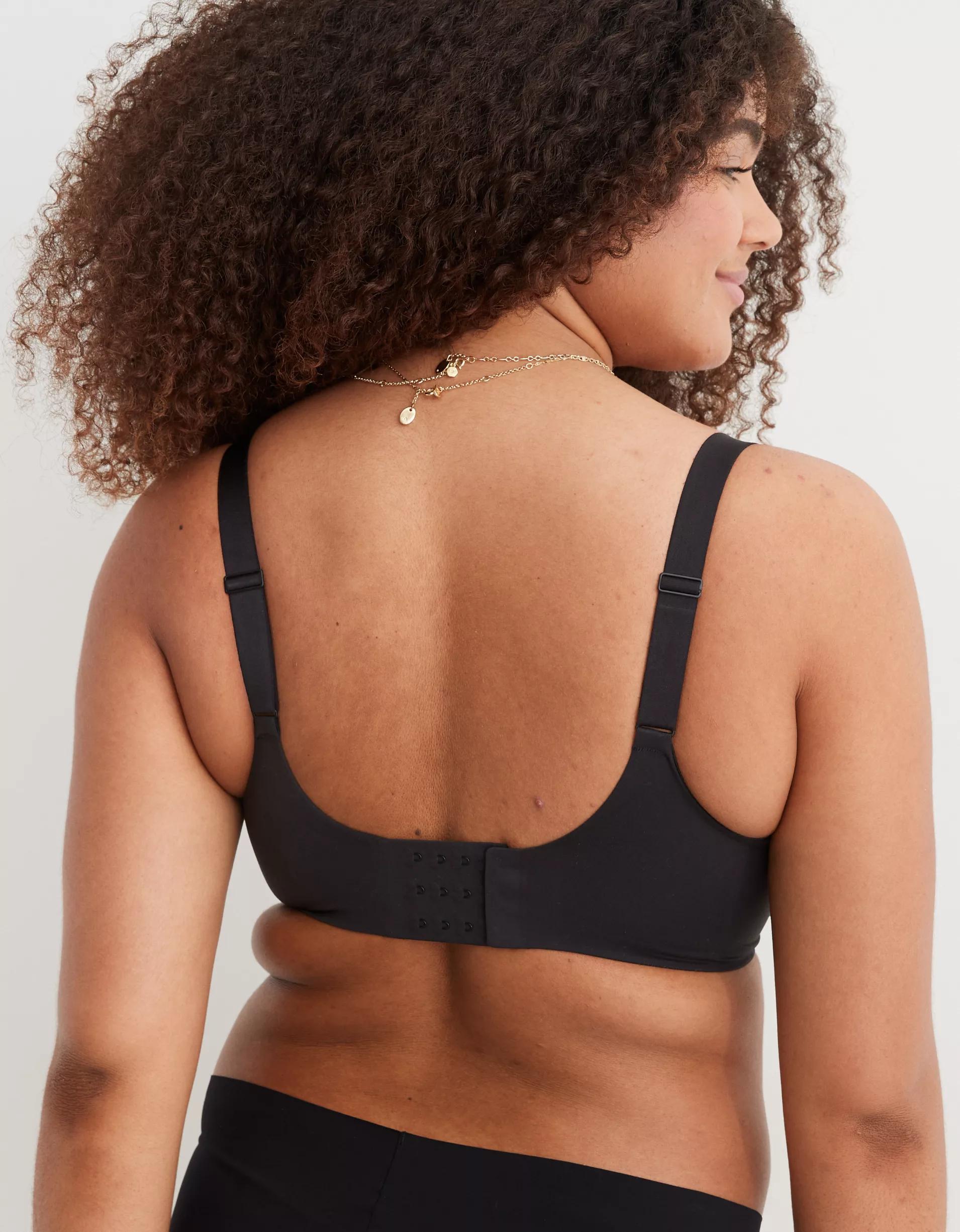 SMOOTHEZ Full Coverage Lightly Lined Bra Product Image