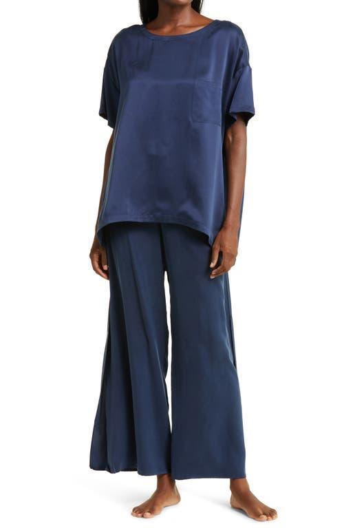 Womens Washable Silk T-Shirt & Pants Pajamas Product Image