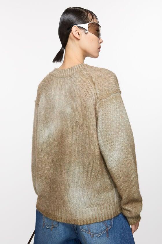 Jumper sprayed finish Product Image