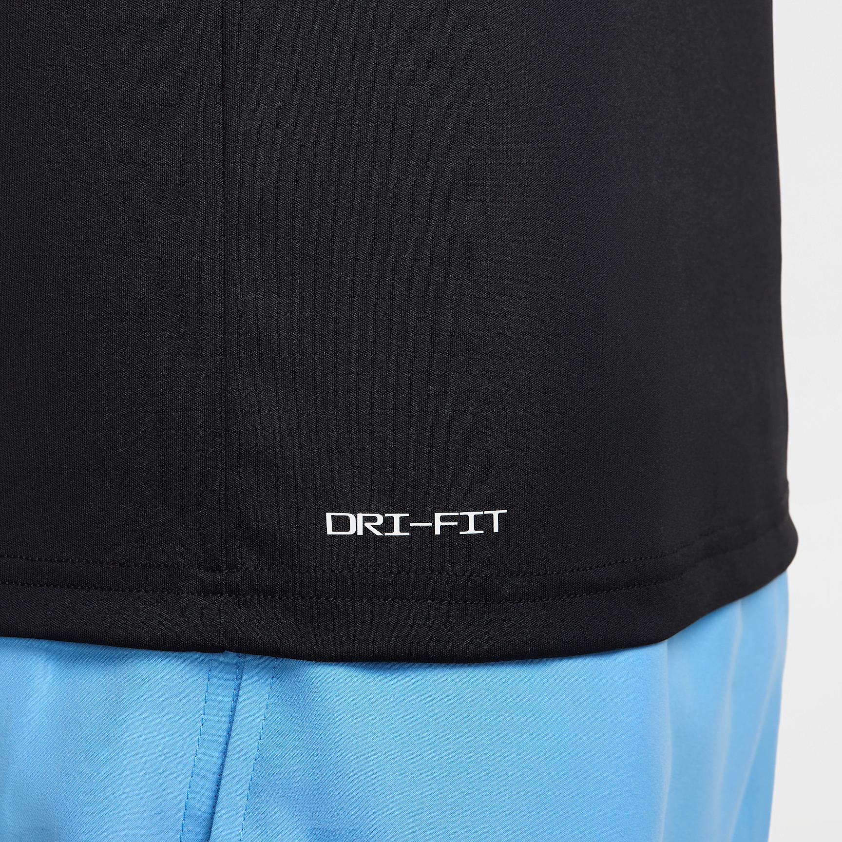 Nike Men's Swim Hydroguard Long-Sleeve Top Product Image