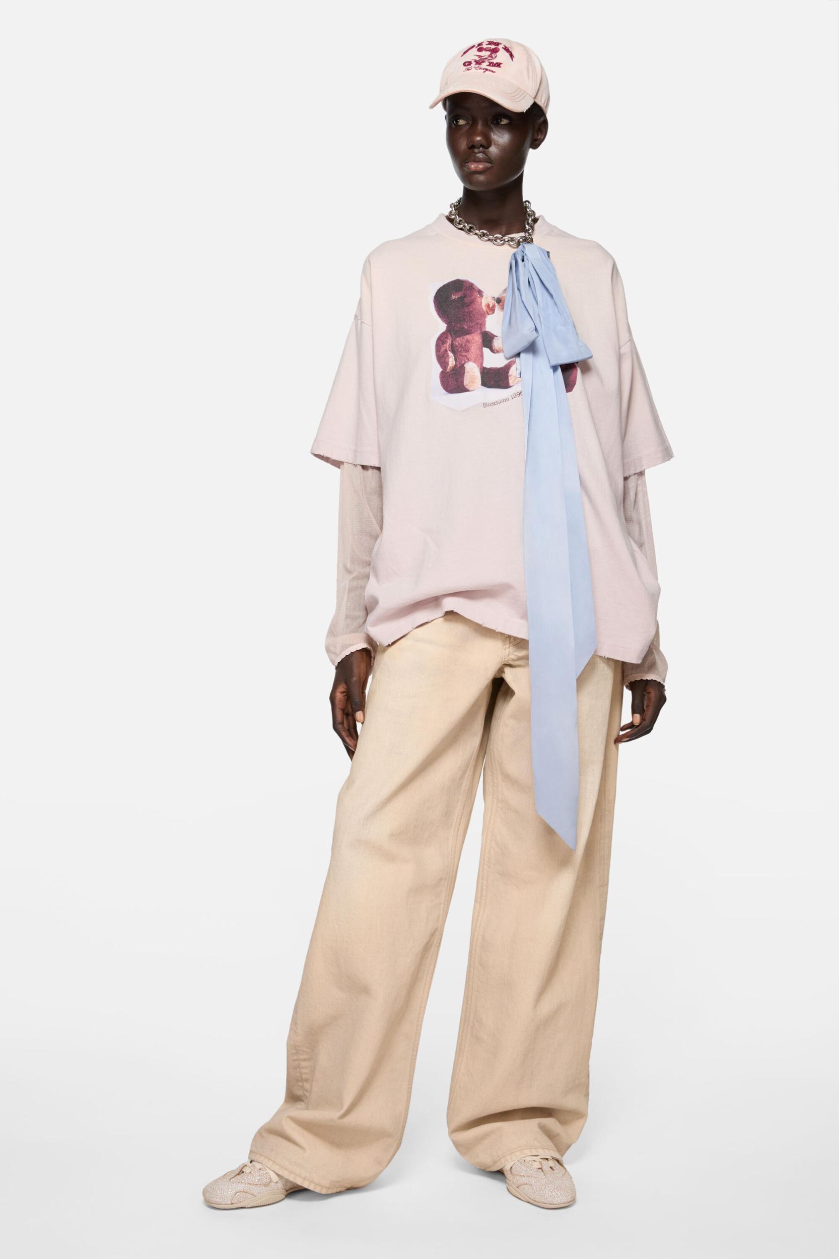 Layered print t-shirt Product Image