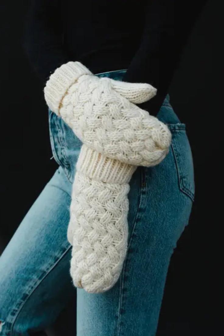 Textured Knit Mittens Product Image