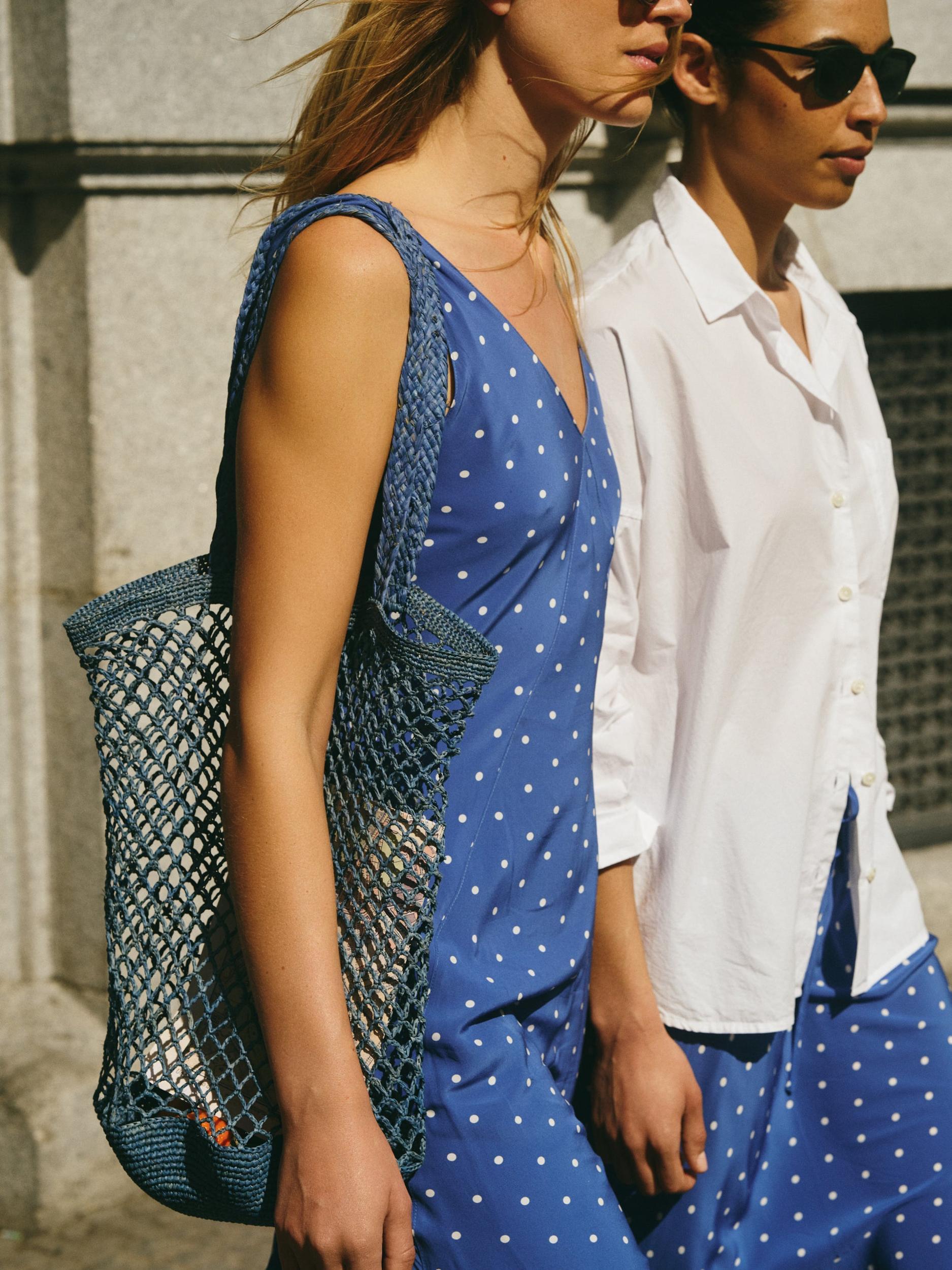 Fisherman Tote Product Image