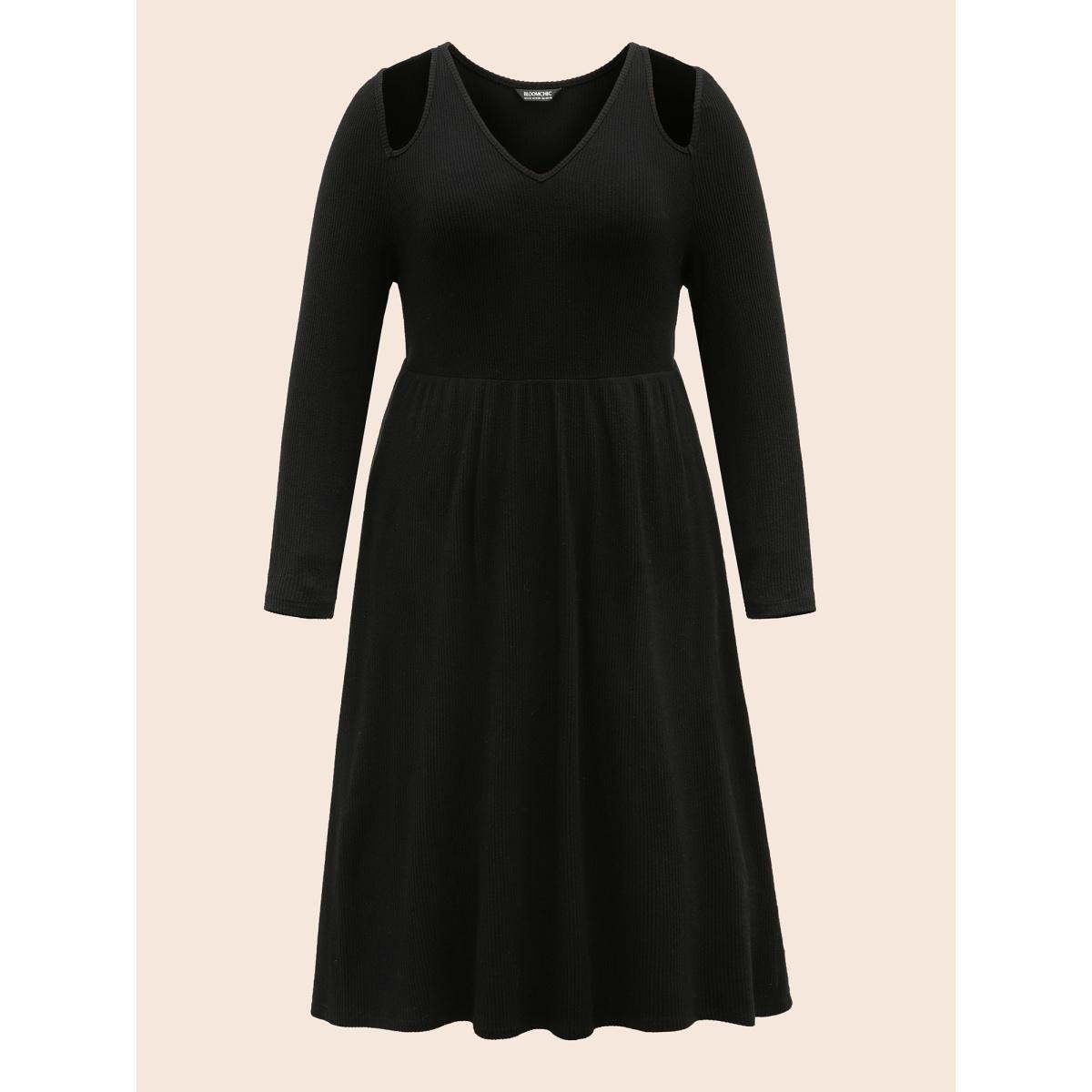 Plus Size Solid Pit Strip Cut Out Dress Black Women Elegant Texture V-neck Long Sleeve Curvy BloomChic 30/6X Product Image