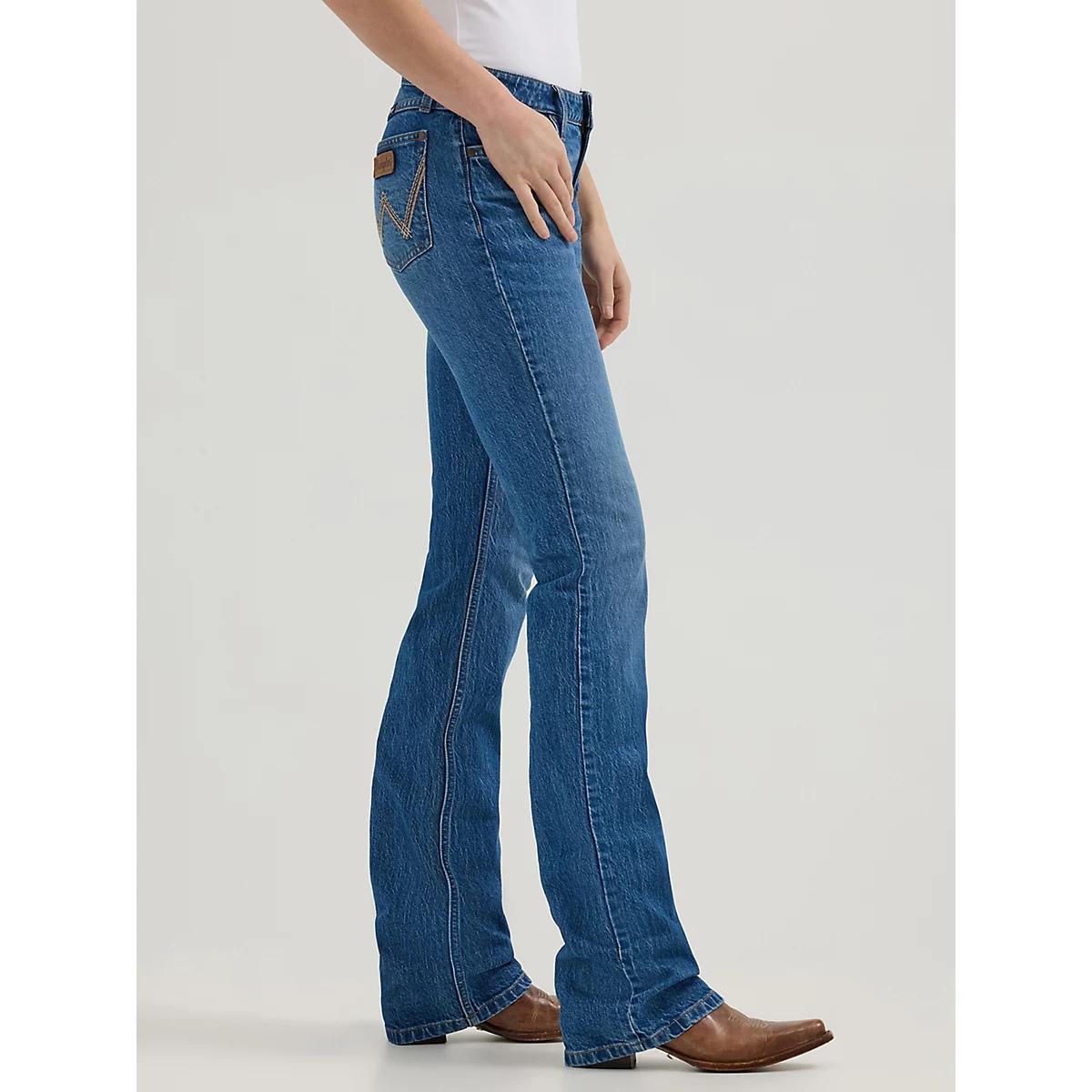 Women's Wrangler Retro® Mae Mid Rise Bootcut Jean in Khloe Product Image