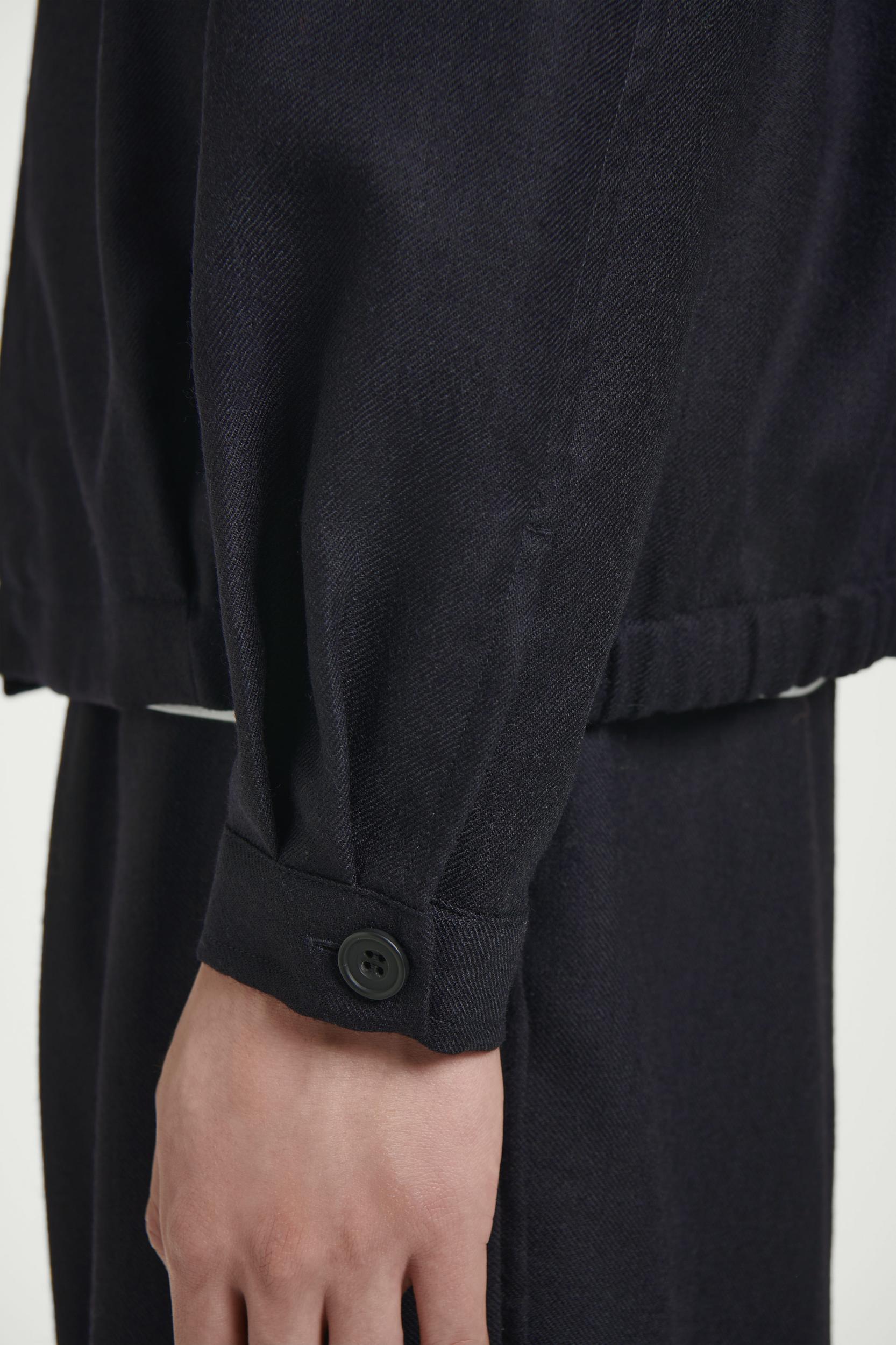 WOOL-FLANNEL OVERSHIRT Product Image