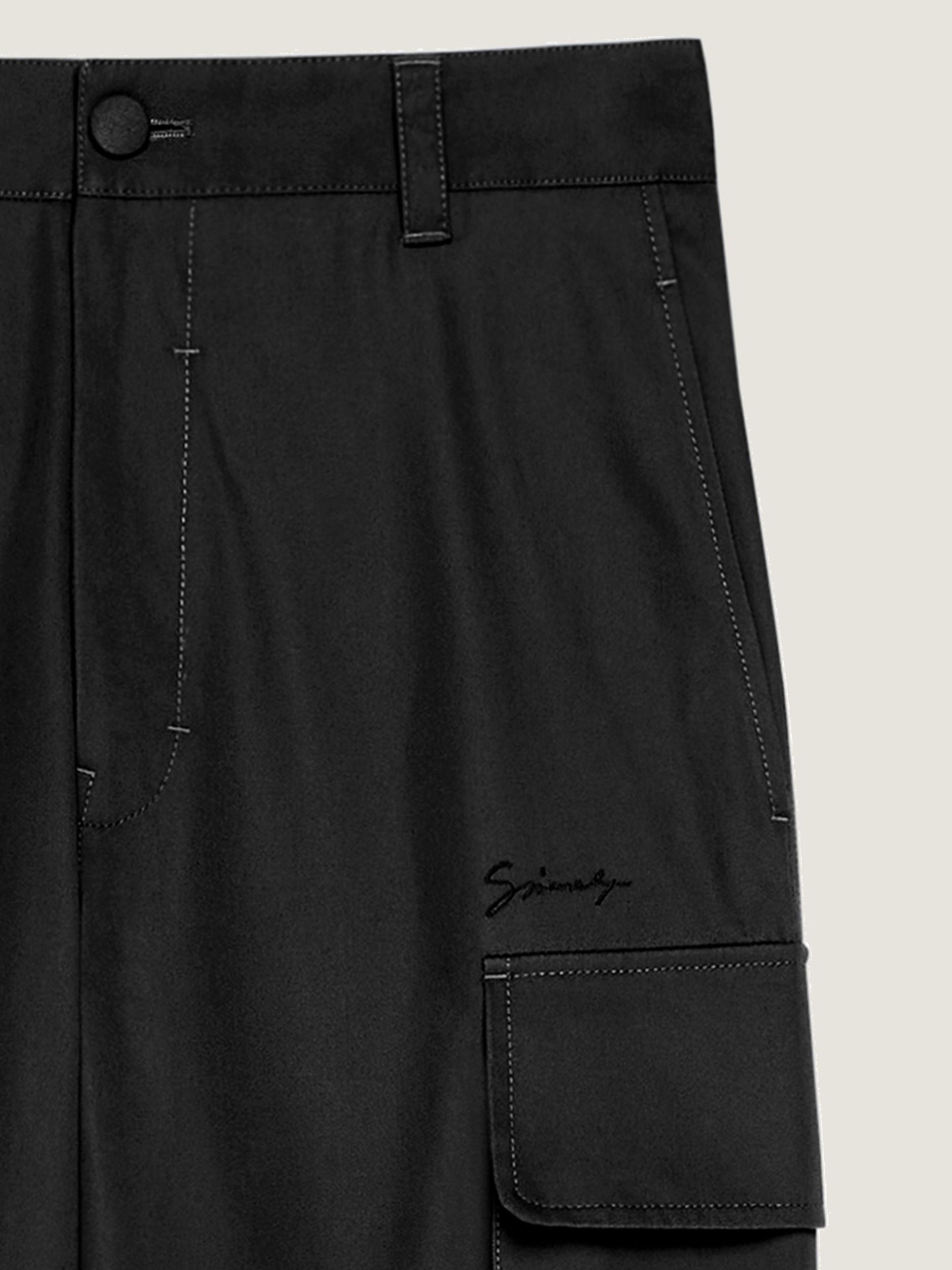 Cargo pants in cotton Product Image