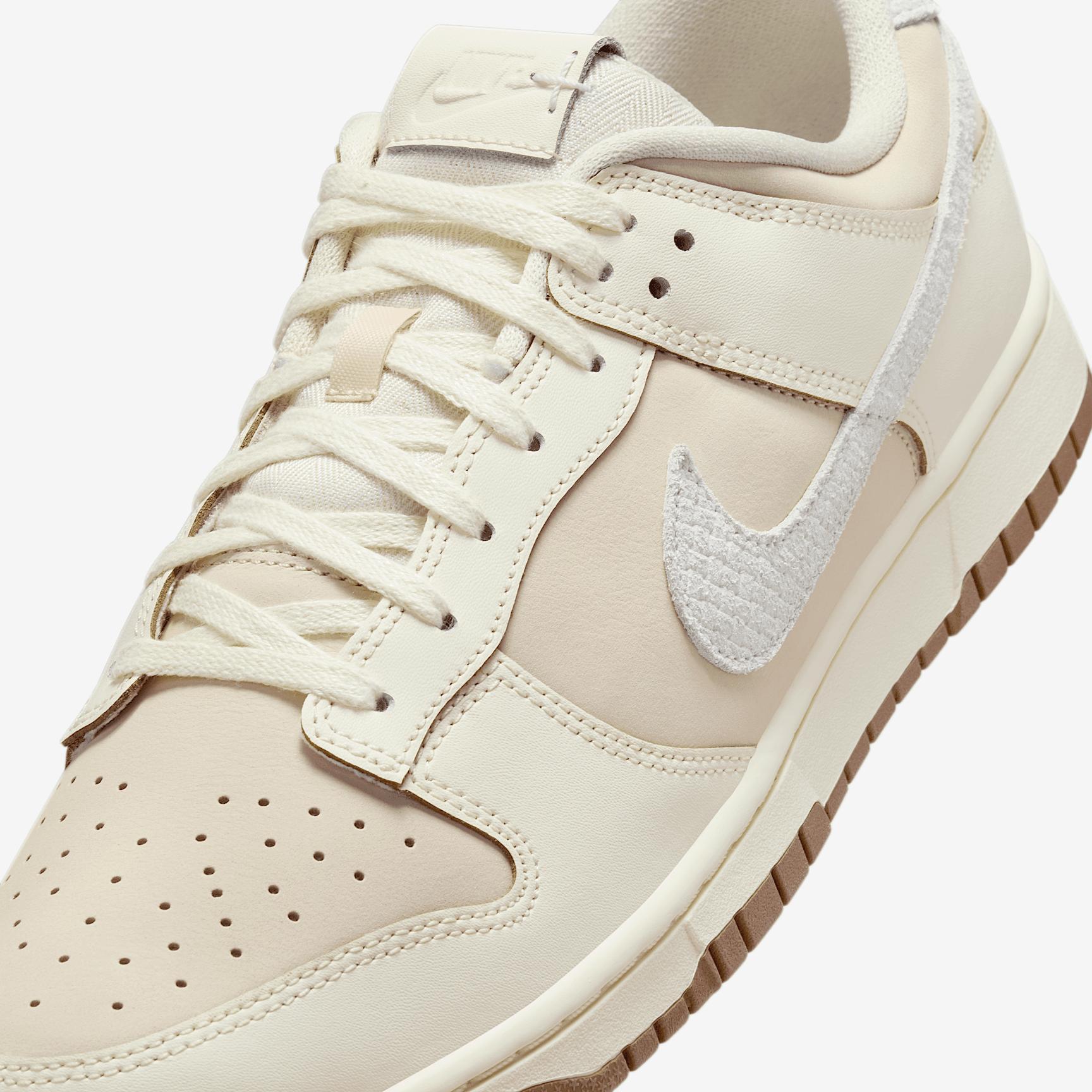Nike Men's Dunk Low Retro Shoes Product Image