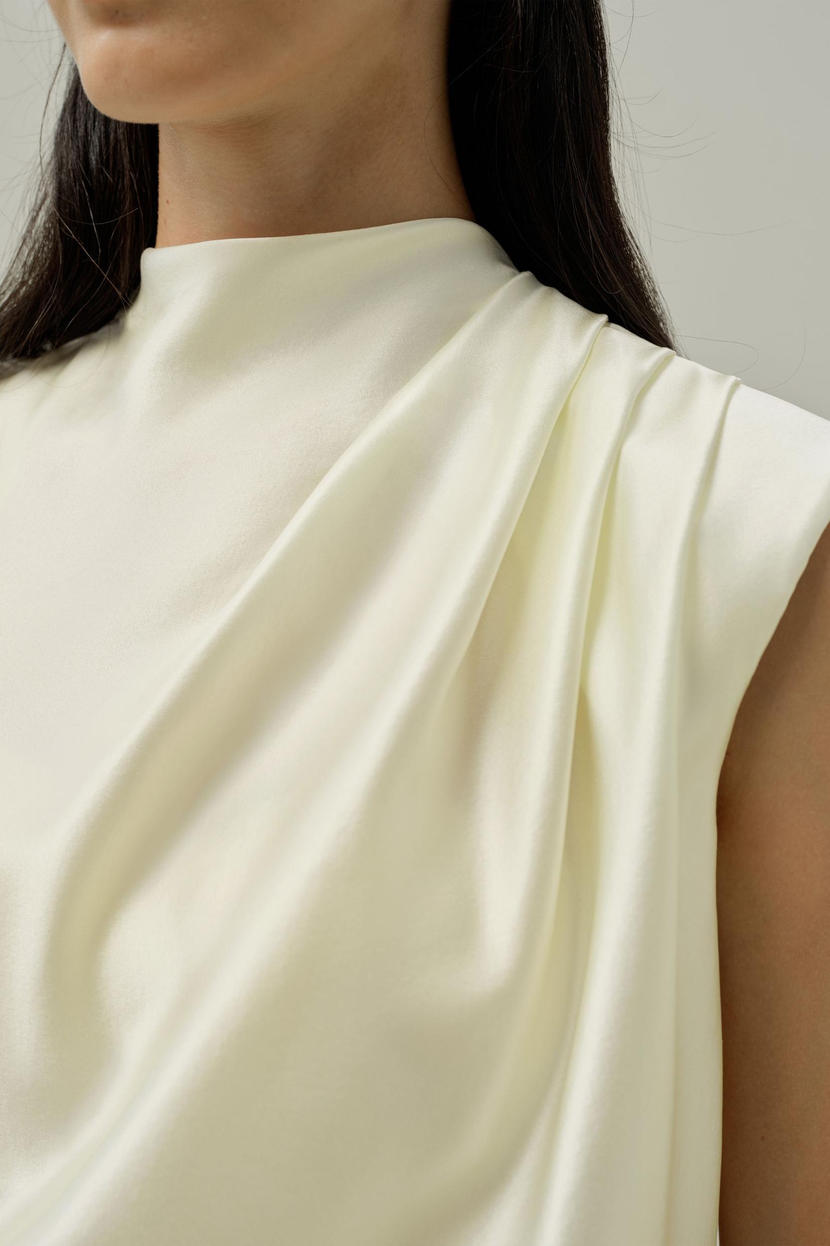 LILYSILK X LYDIA TOMLINSON Grace Top Product Image