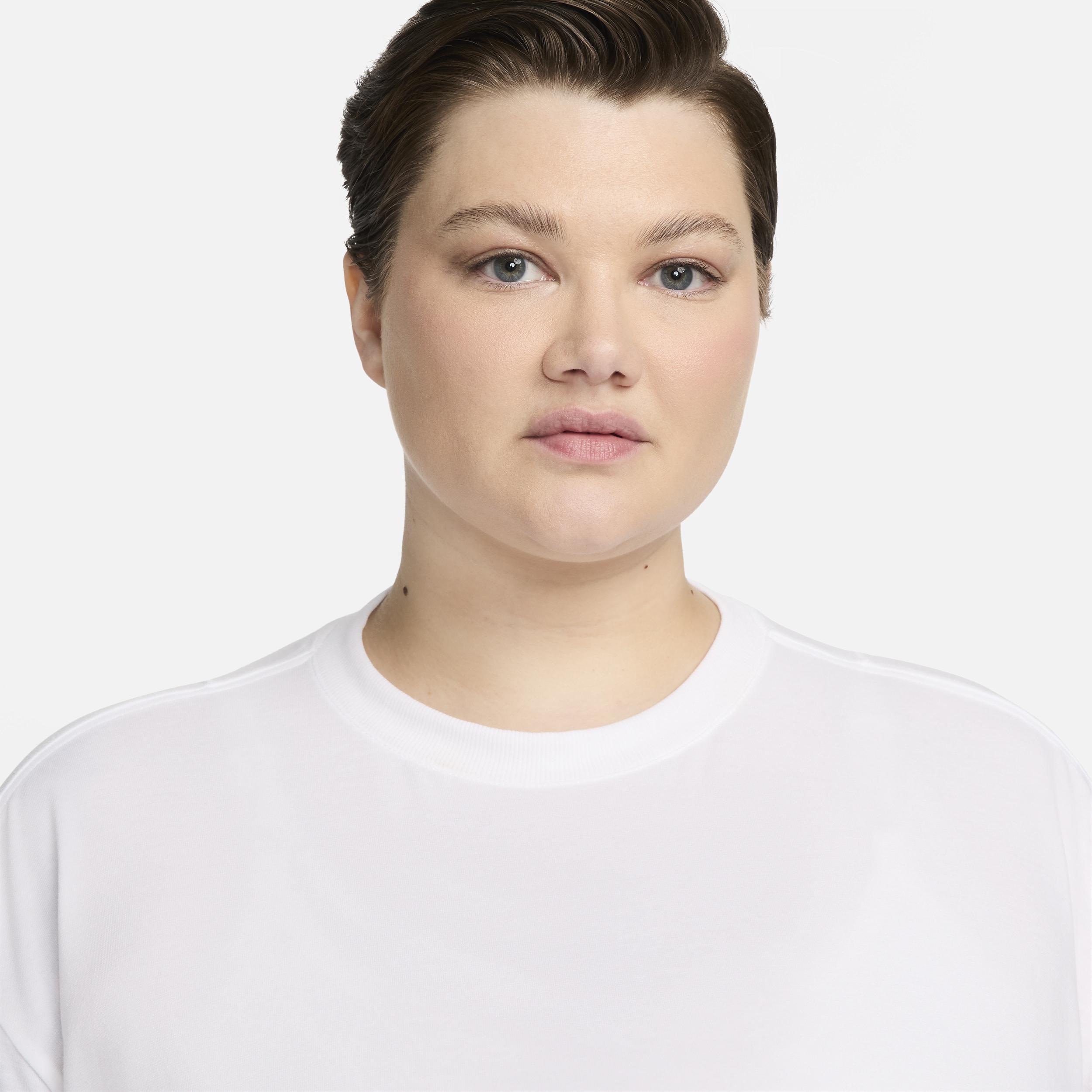 Nike Women's One Relaxed Dri-FIT Short-Sleeve Top (Plus Size) Product Image