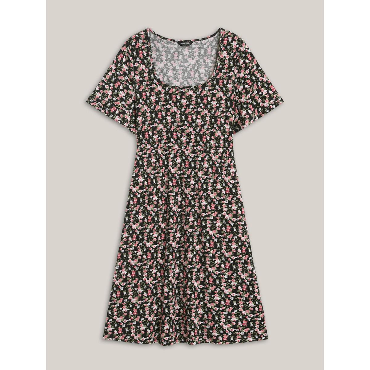 Plus Size Floral Print Square Neck Straight-Fit Midi Dress Black Women Casual Non U-neck Short sleeve Curvy BloomChic 30/6X Product Image