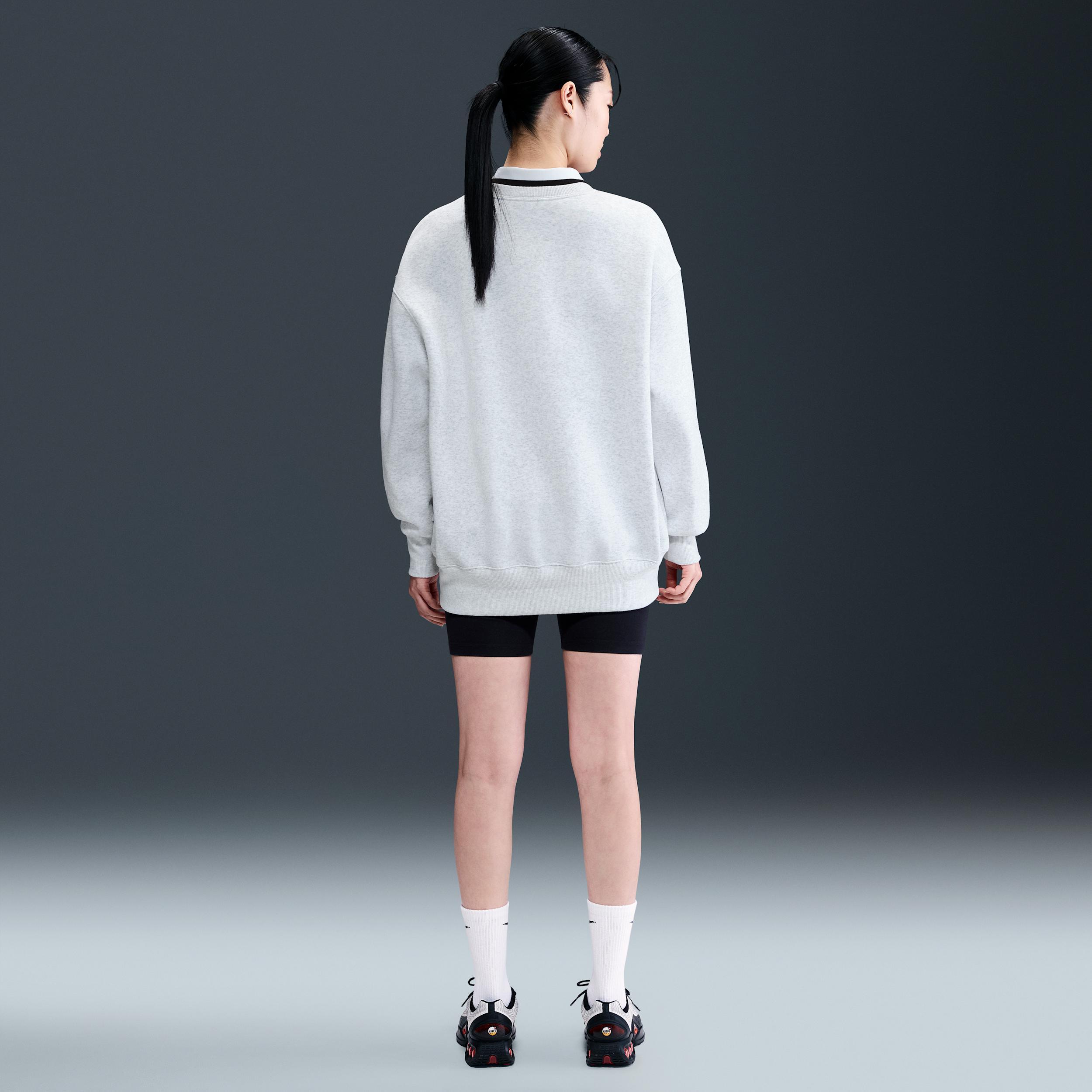 USA Phoenix Fleece Nike Women's Soccer Oversized Crew-Neck Sweatshirt Product Image