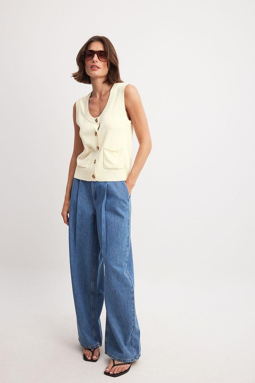 Knitted Vest Product Image