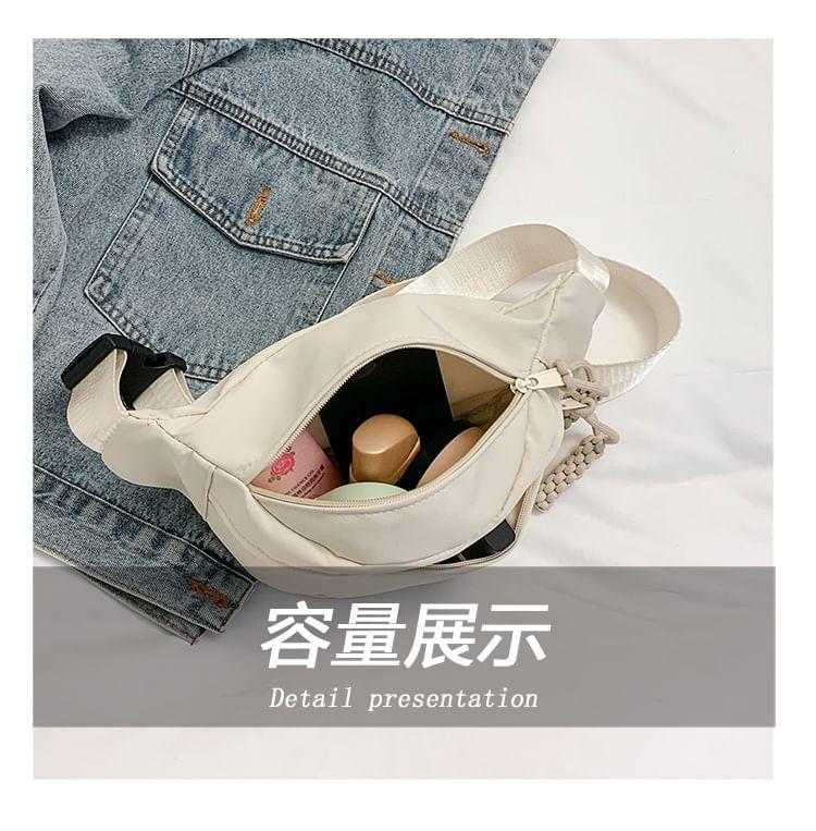 Plain Nylon Belt Bag Product Image