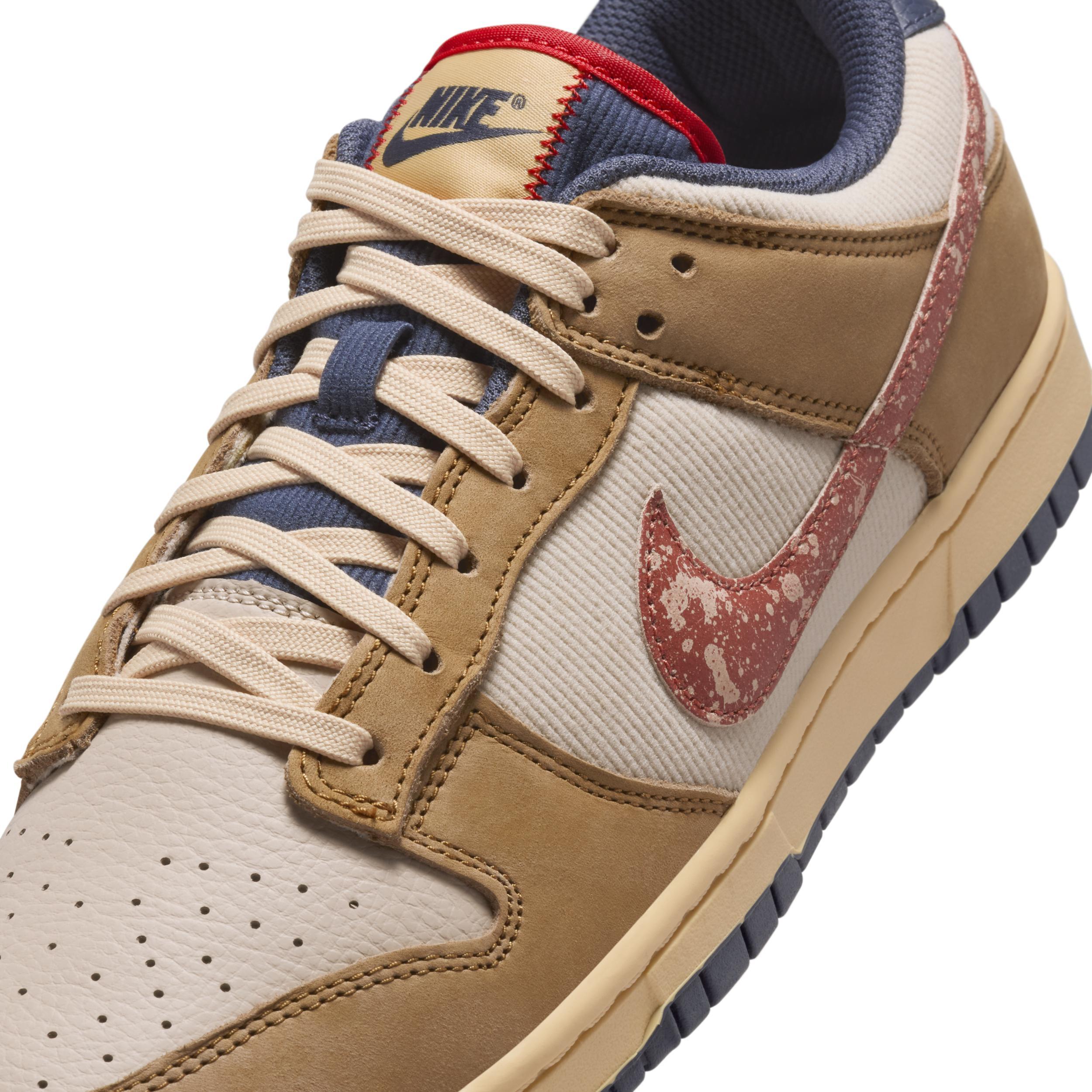 Nike Men's Dunk Low Retro SE Shoes Product Image