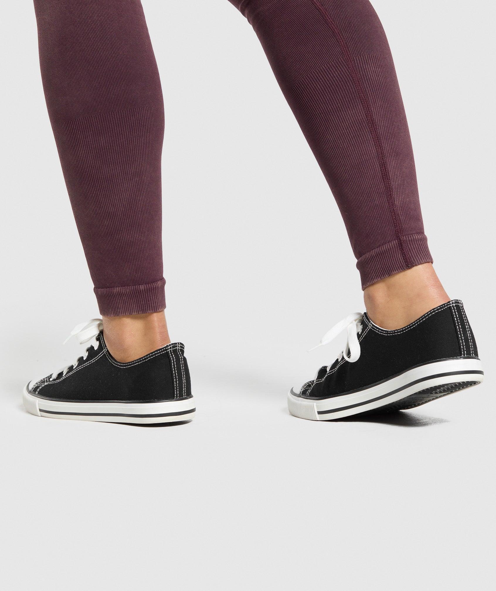 Gains Seamless Leggings Product Image