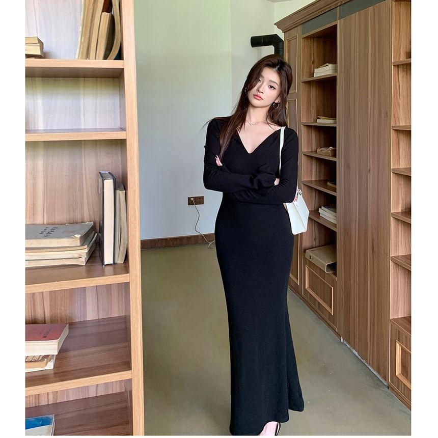 Long Sleeve Open Placket Plain Maxi Sheath Dress Product Image