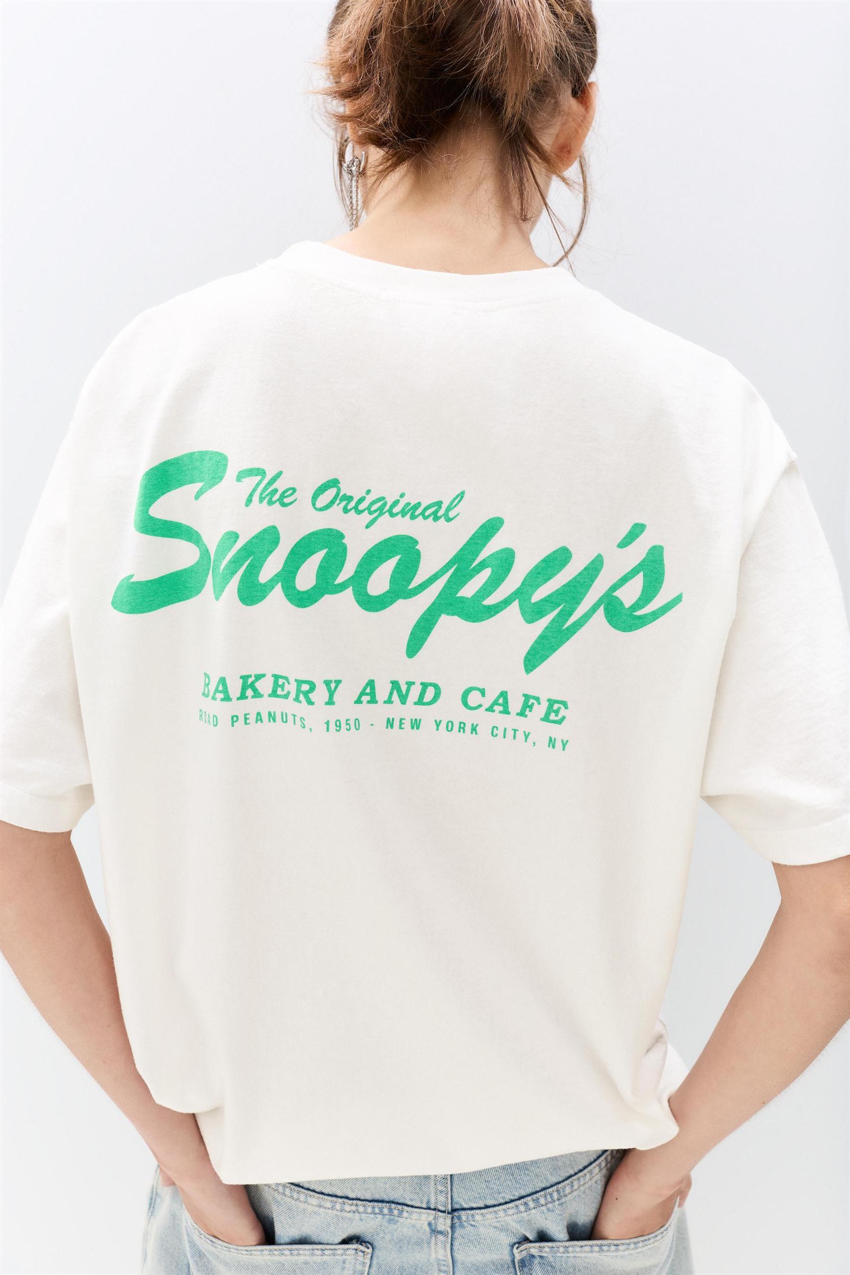 Snoopy T-shirt Product Image