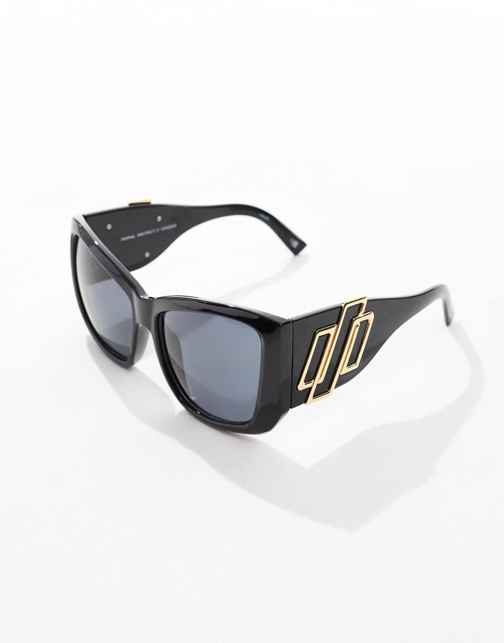 Le Specs primal instinct oversized sunglasses in black Product Image