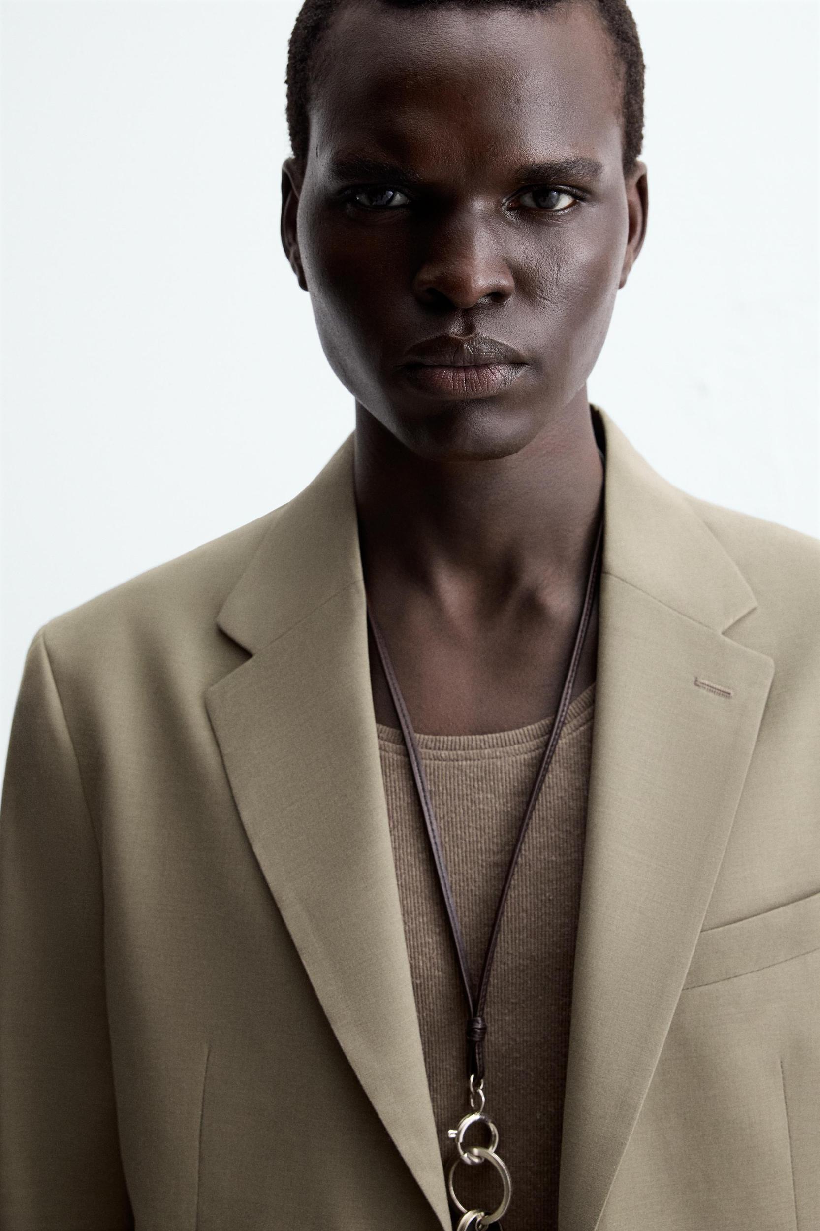 TEXTURED SUIT BLAZER Product Image