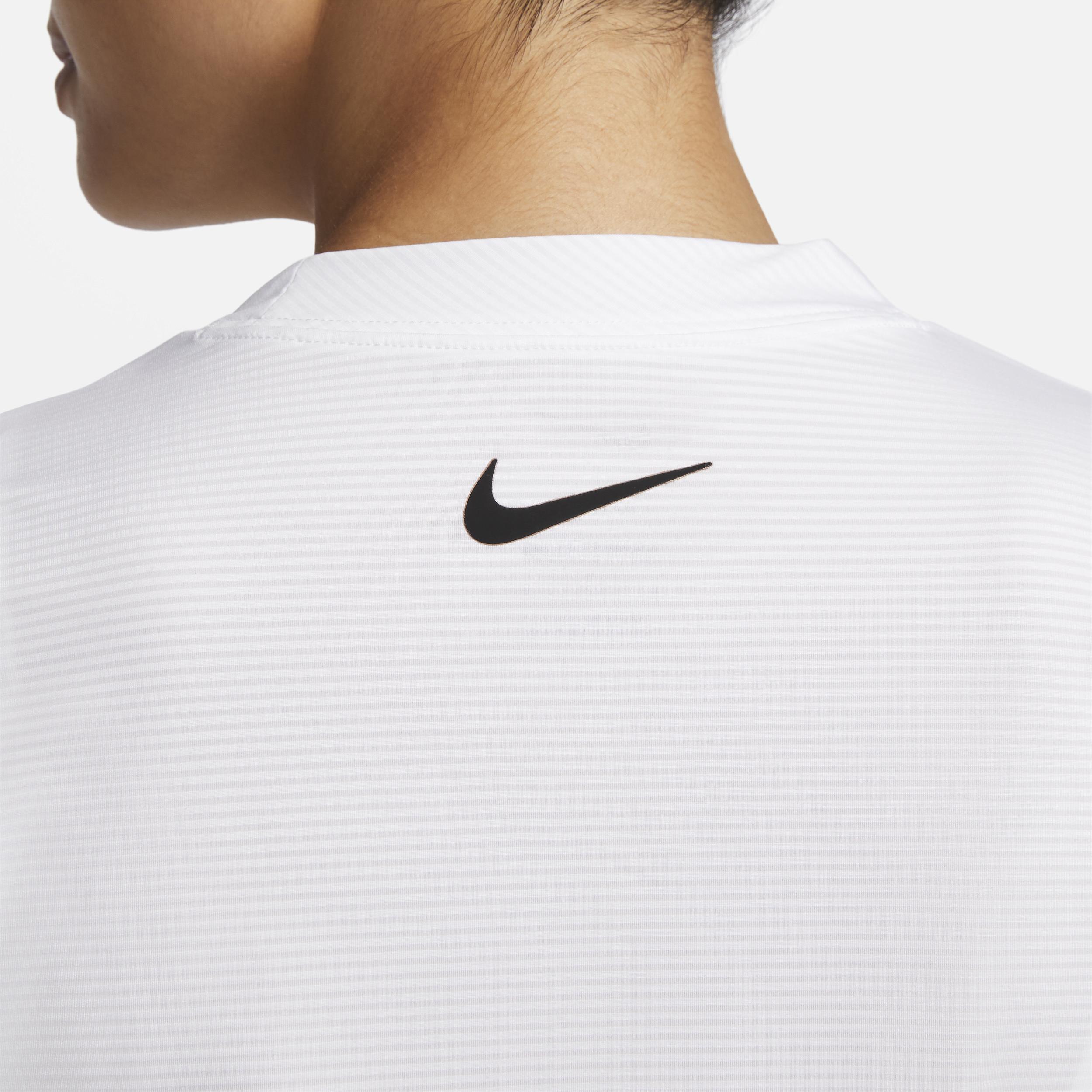 Nike Dri-FIT UV Victory Women's Long-Sleeve Printed Golf Top Product Image