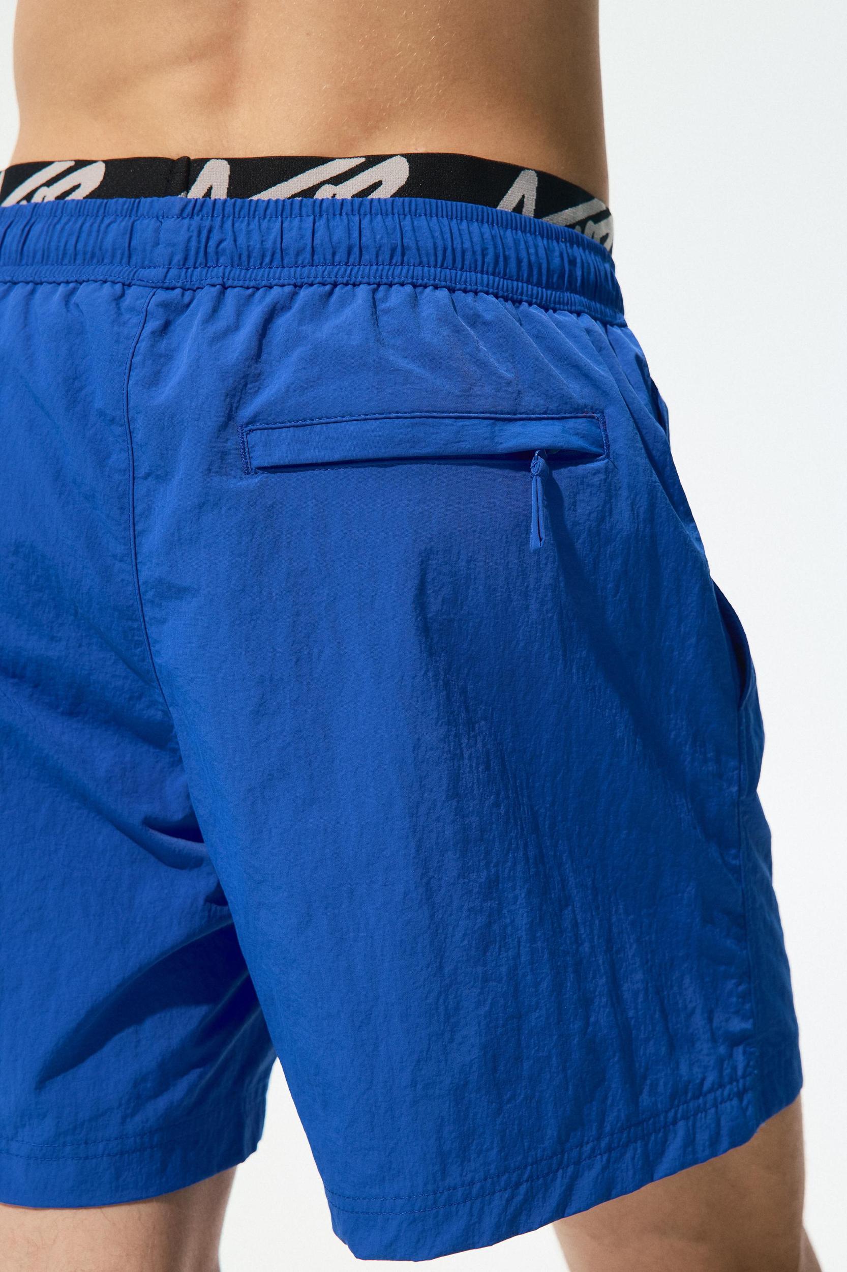 Board shorts with boxer waistband Product Image