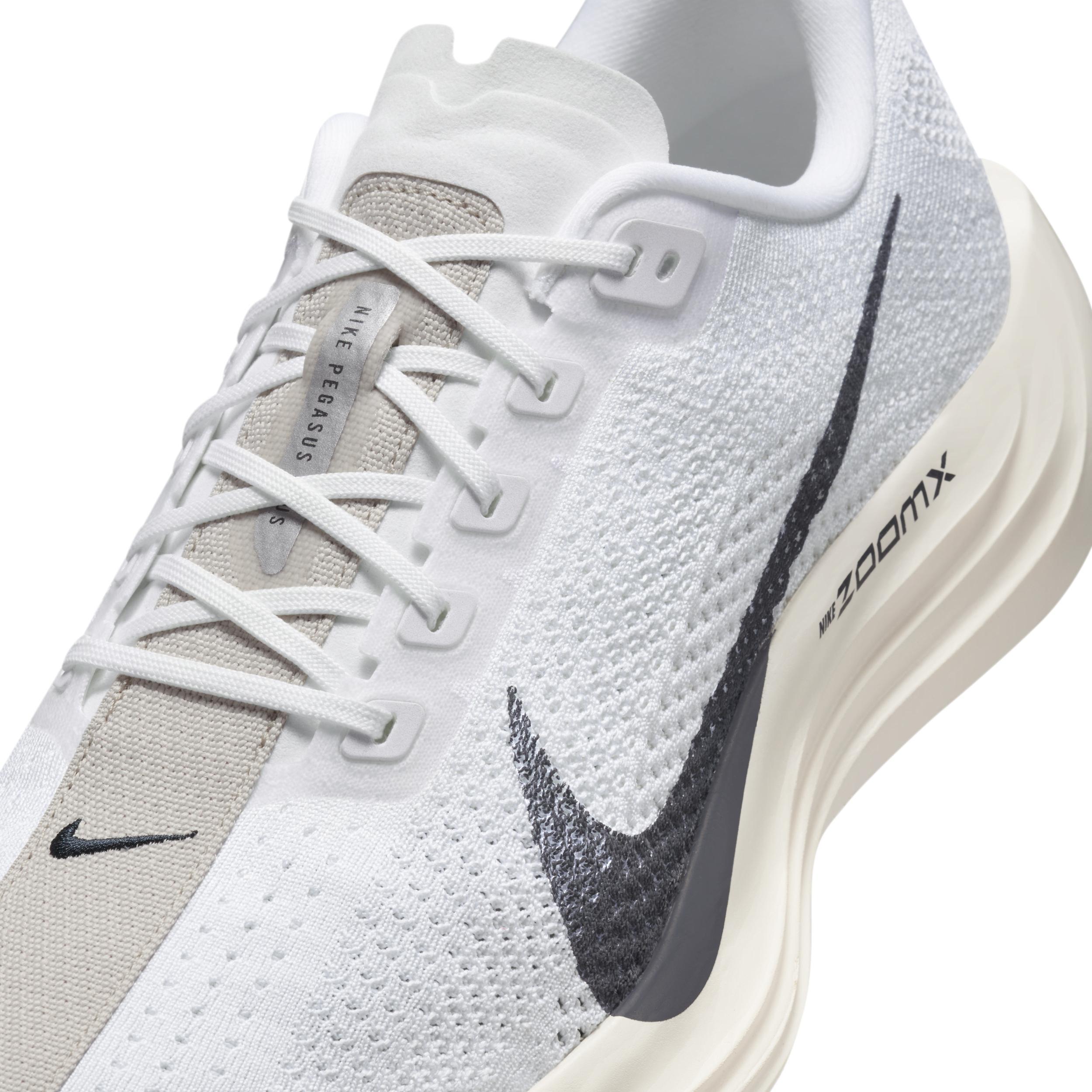 Nike Pegasus Plus Men's Road Running Shoes Product Image