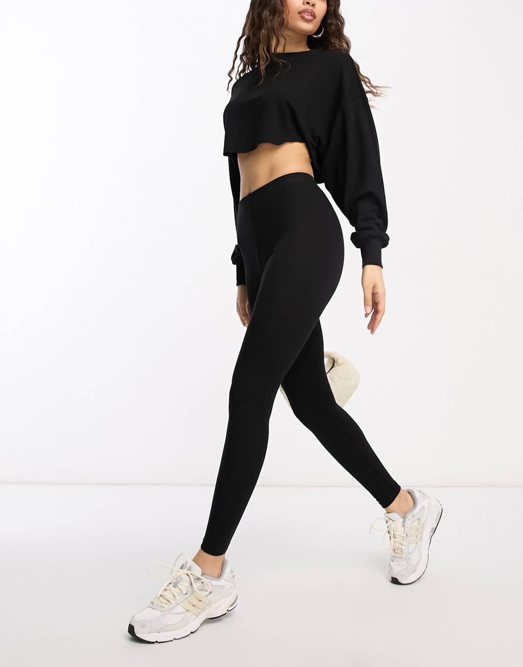 ASOS DESIGN Petite 2 pack leggings in black Product Image