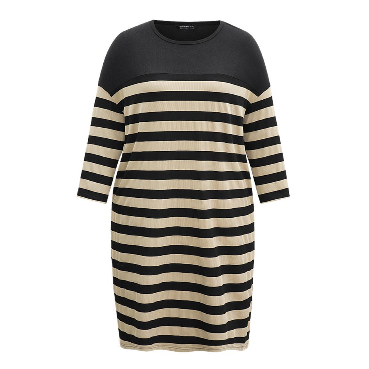 Plus Size Contrast Striped Pocket Knit Dress Black Women Casual Contrast Round Neck Long Sleeve Curvy Midi Dress BloomChic 28/5X Product Image