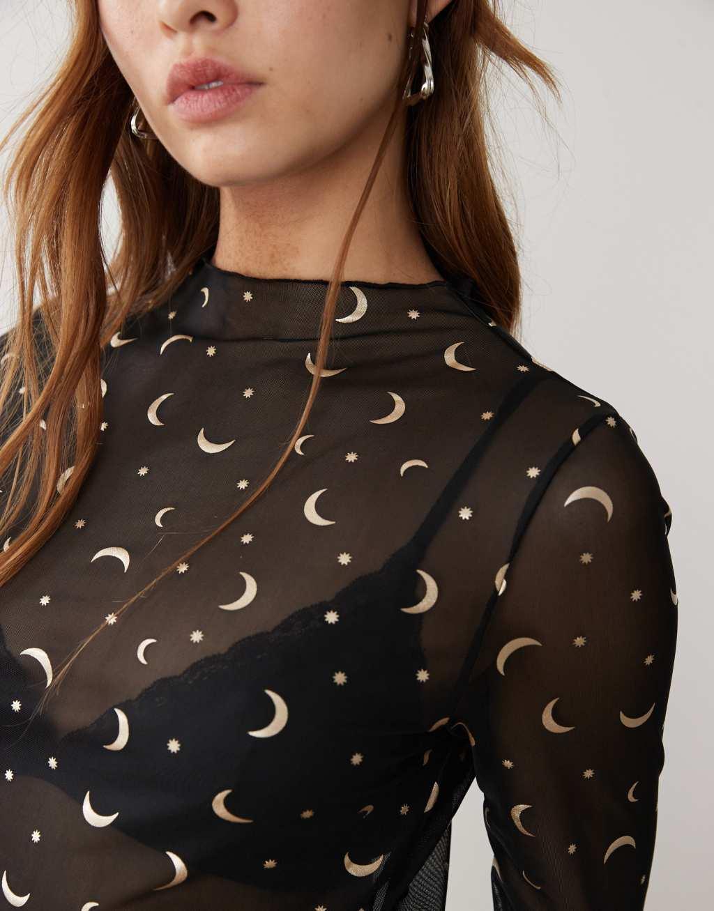 Noisy May lettuce edge mesh top with moon print in black Product Image