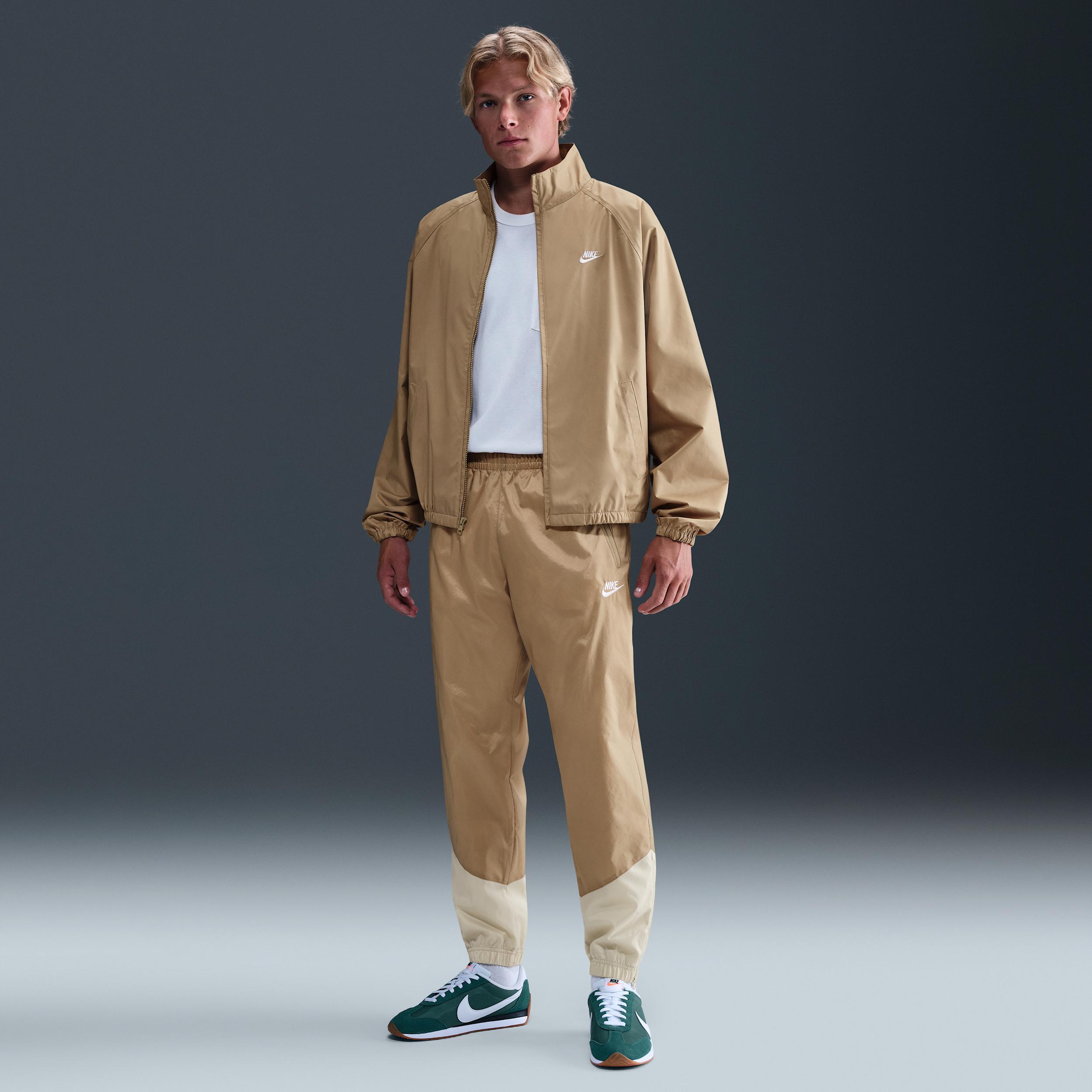 Nike Men's Windrunner Woven Lined Pants Product Image