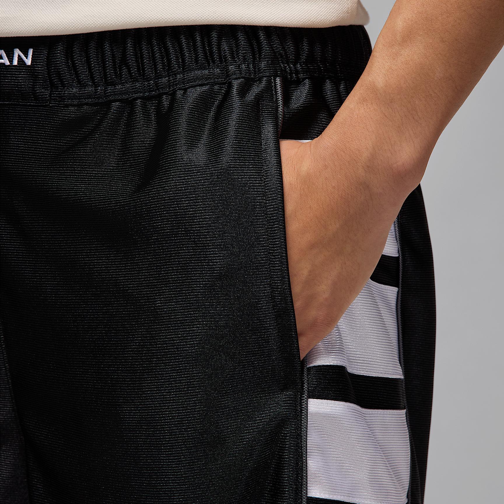 Mens Jordan Brooklyn Cat Scratch Shorts | HV0560-013 Product Image