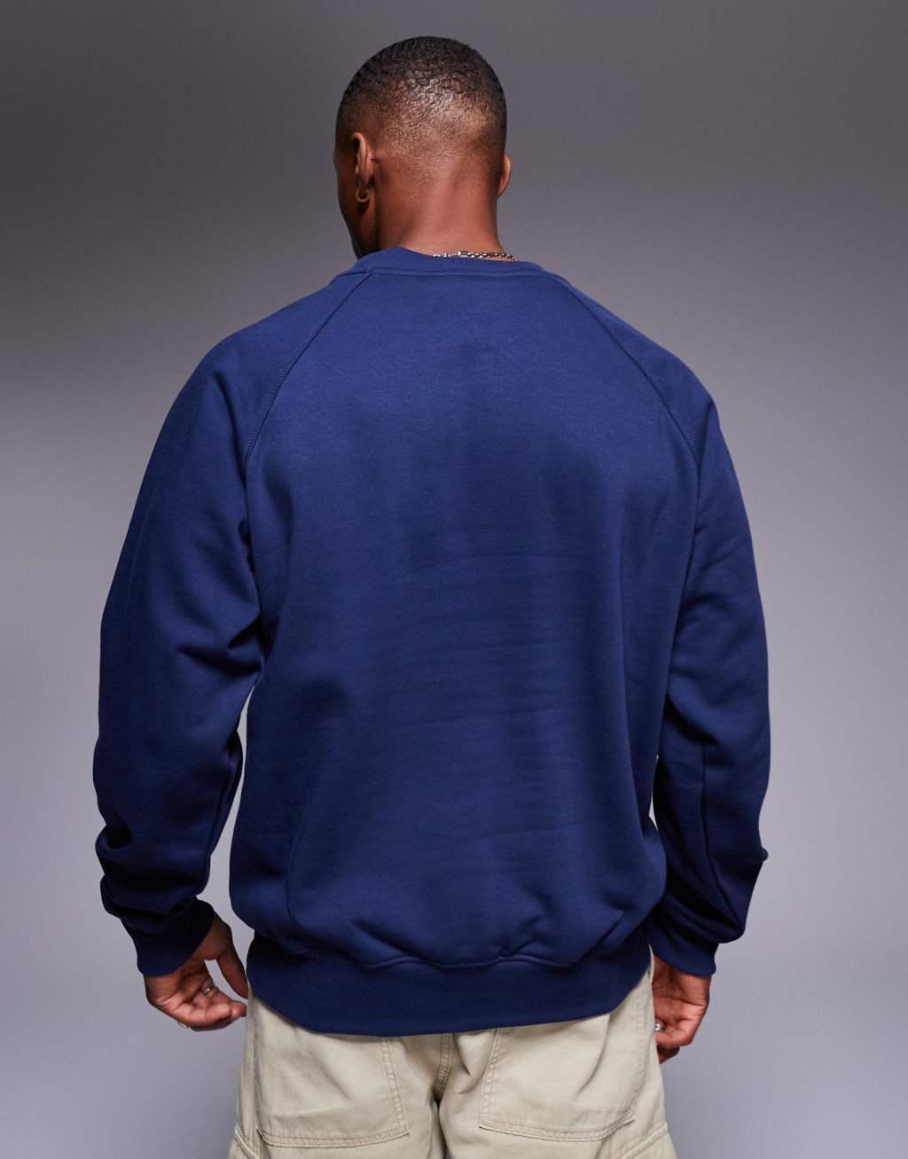 The North Face Evolution crew neck sweatshirt in navy Product Image