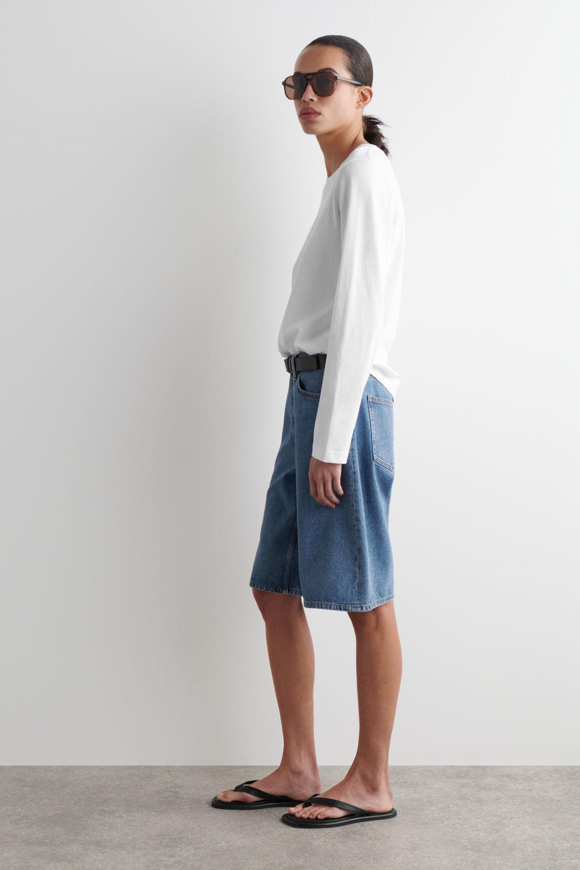 LONGLINE DENIM SHORTS Product Image