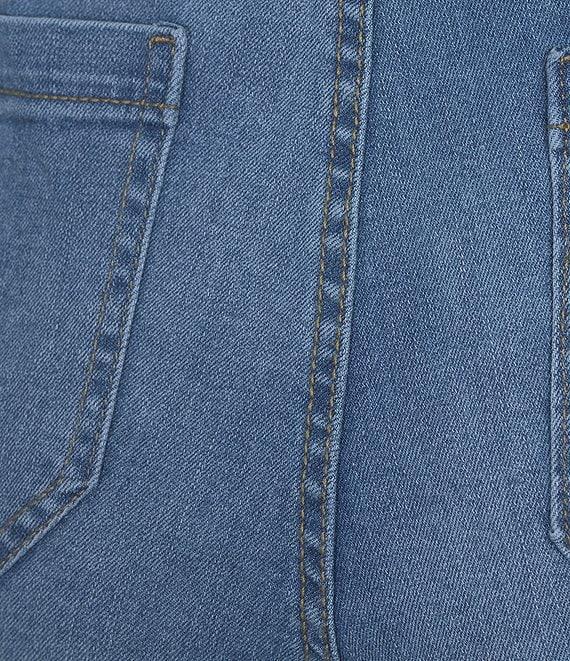 Nurture by Westbound Petite Size Patch Pocket Cropped Wide-Leg Jeans Product Image