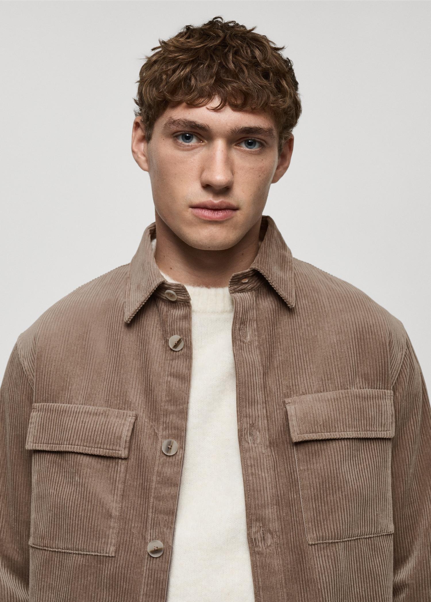 Corduroy overshirt with pockets - Men | MANGO USA Product Image