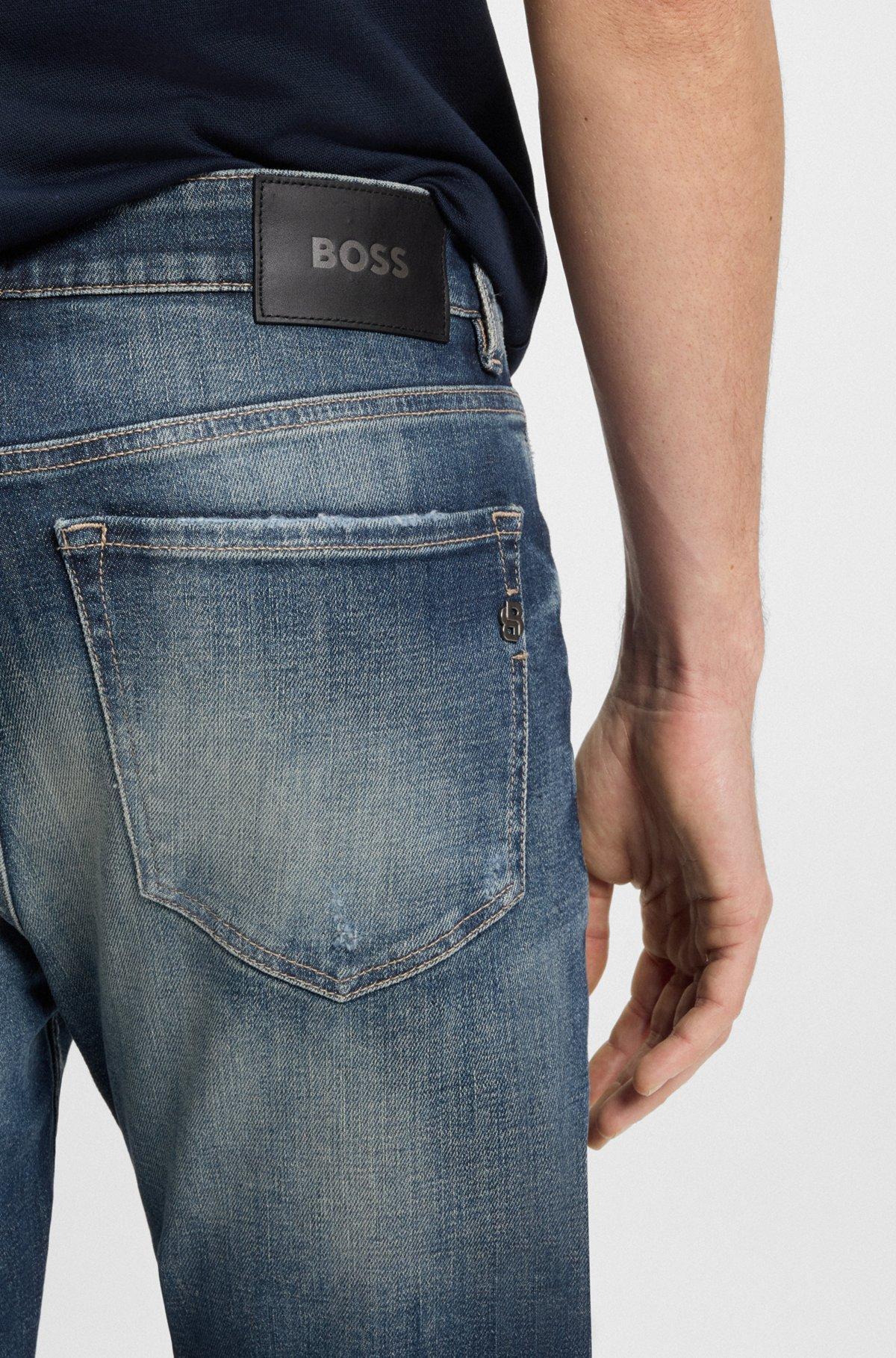 Blue jeans in stretch denim Product Image