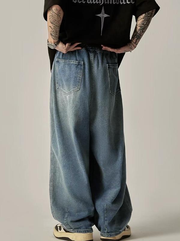 Men's Washed Distressed Loose Jeans Product Image