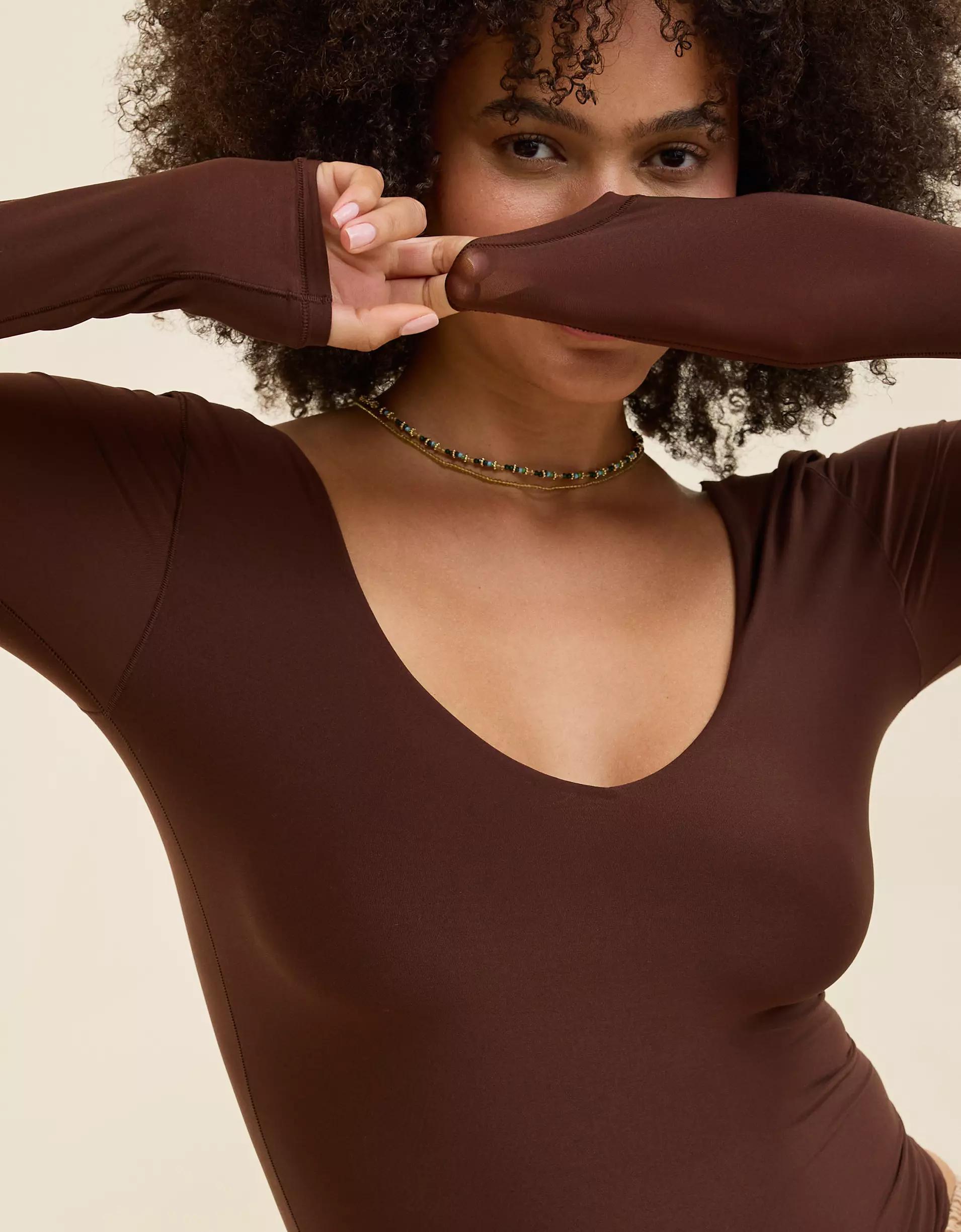 SMOOTHEZ Long Sleeve Plunge Bodysuit Product Image