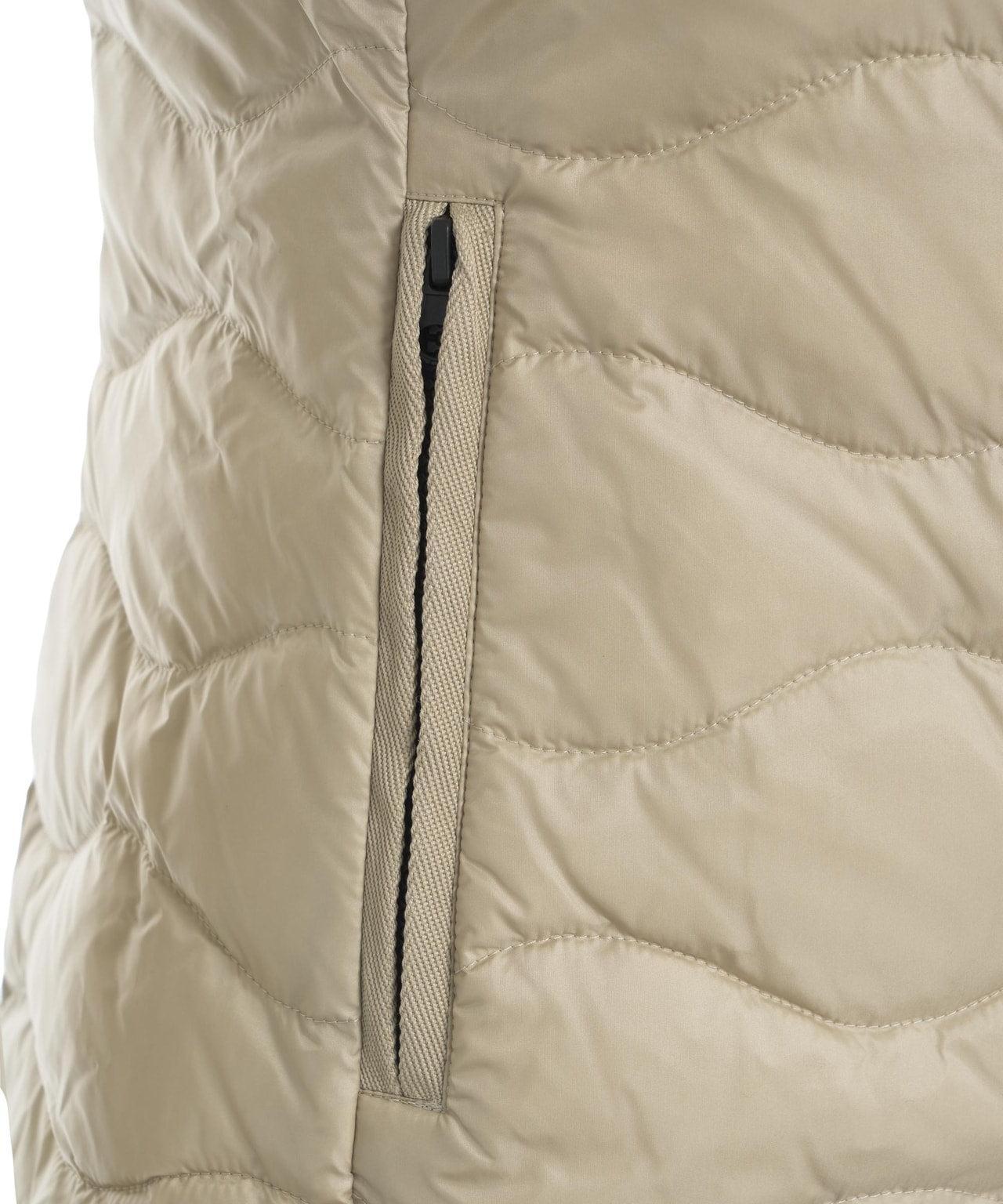 Quilted vest Product Image