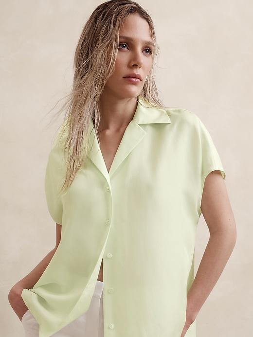 Silk Resort Shirt Product Image