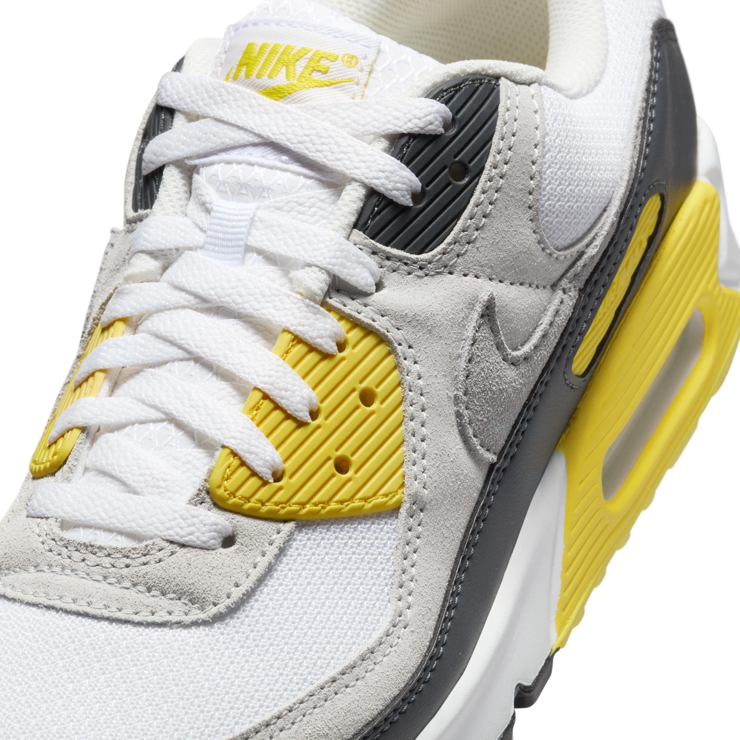 Nike Men's Air Max 90 Shoes Product Image