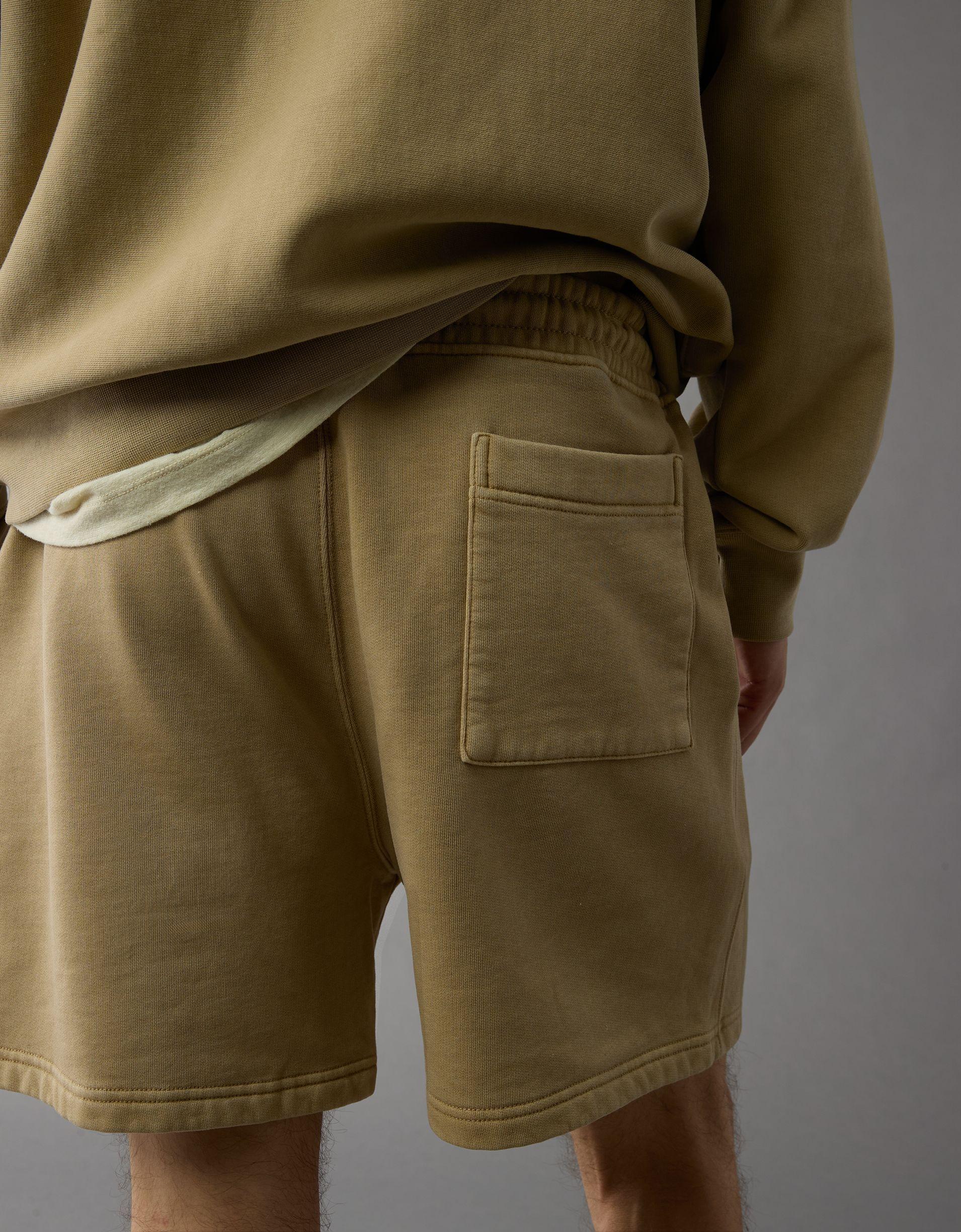 AE 6" Laidback Luxe Heavyweight Jogger Short Product Image